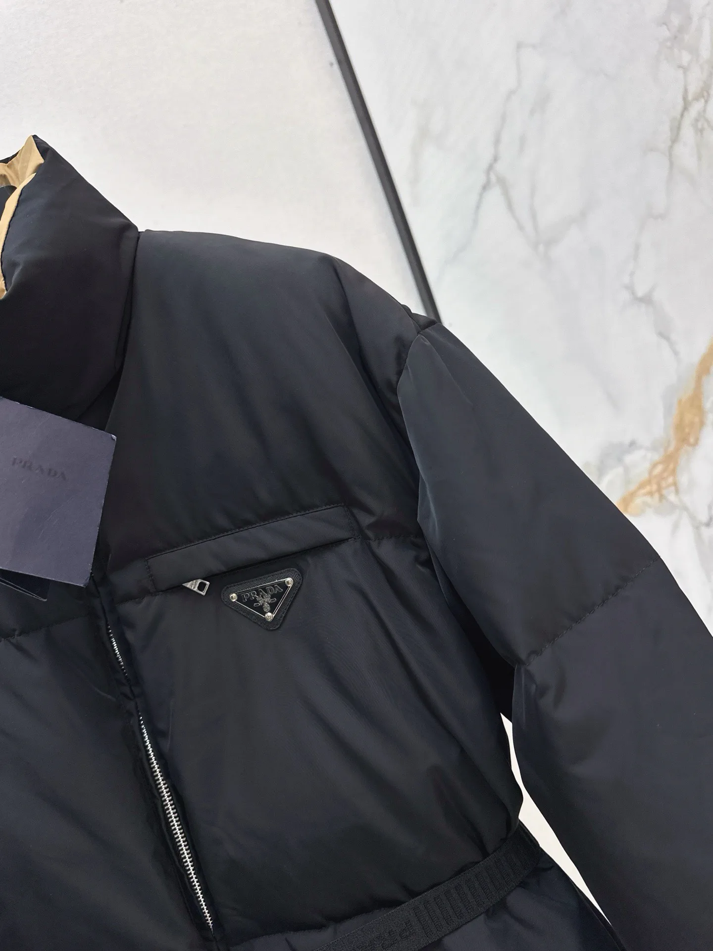 Куртки И Пуховики Женские Prada 19323471