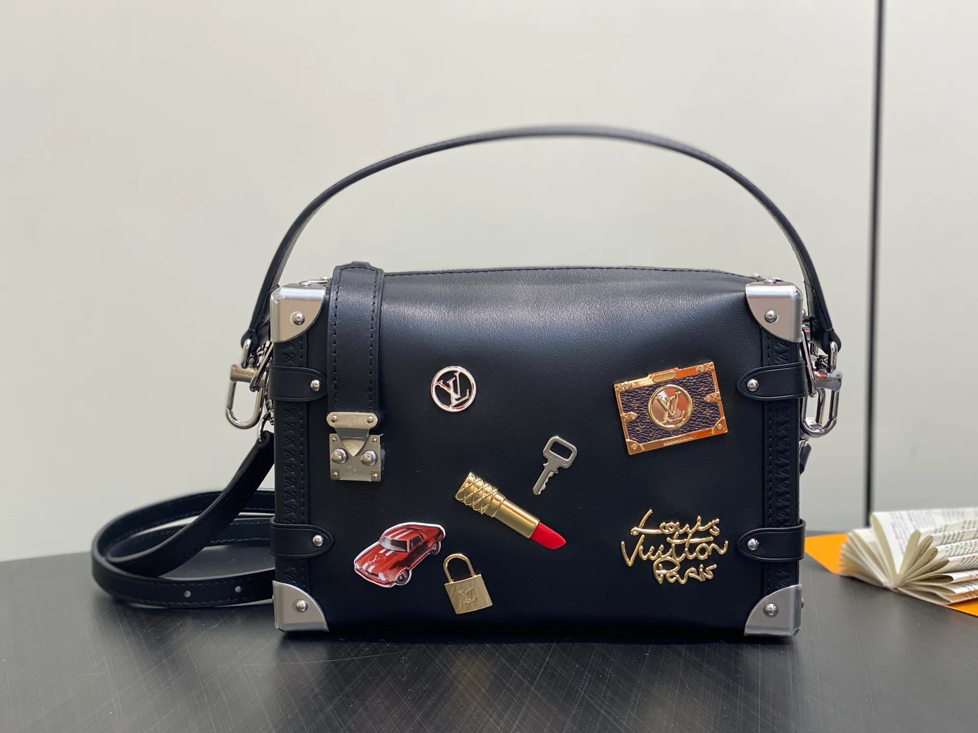 Сумки На Ремне Женские Louis Vuitton 57746