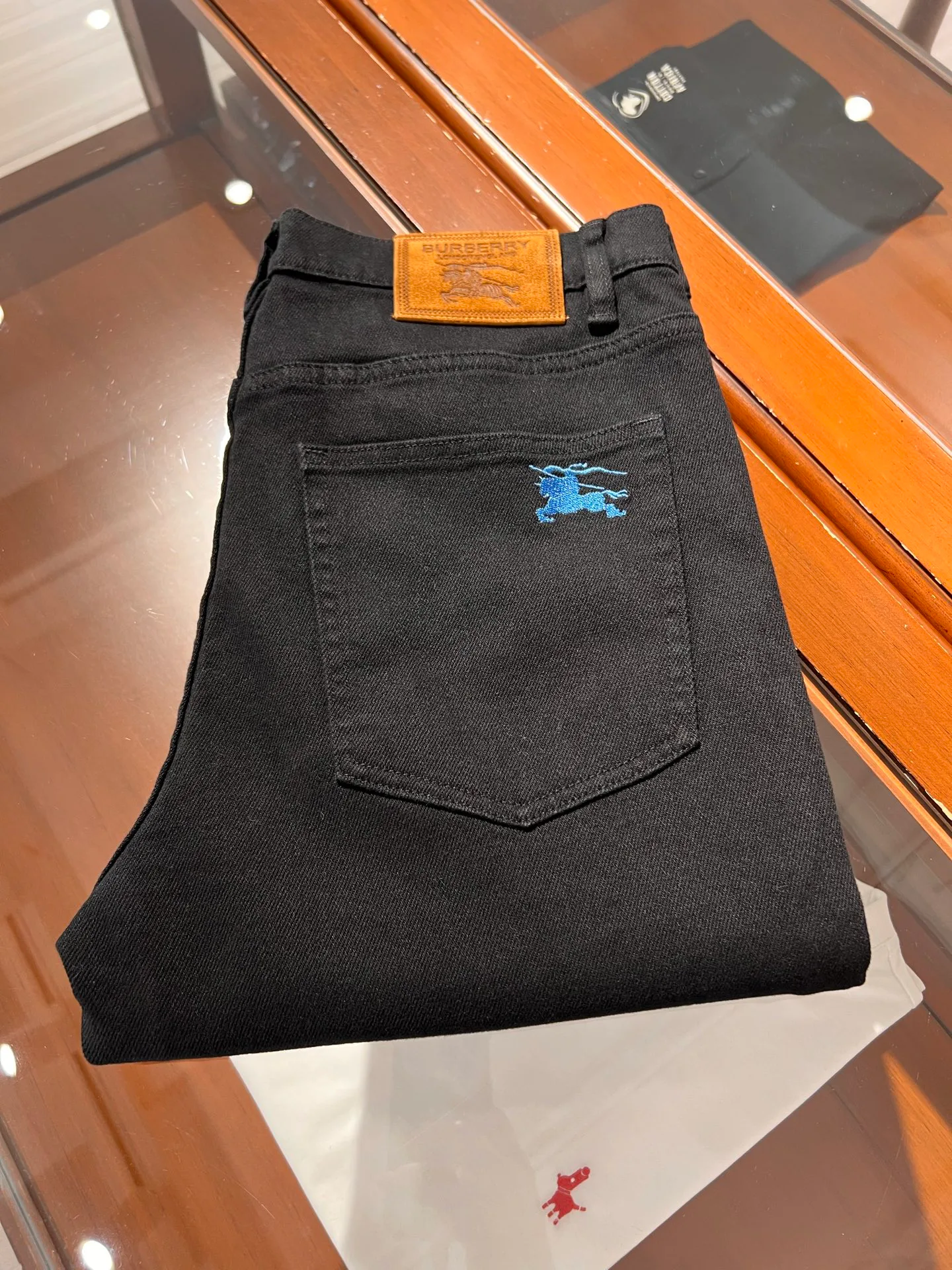 Джинсы Женские Burberry 12192915