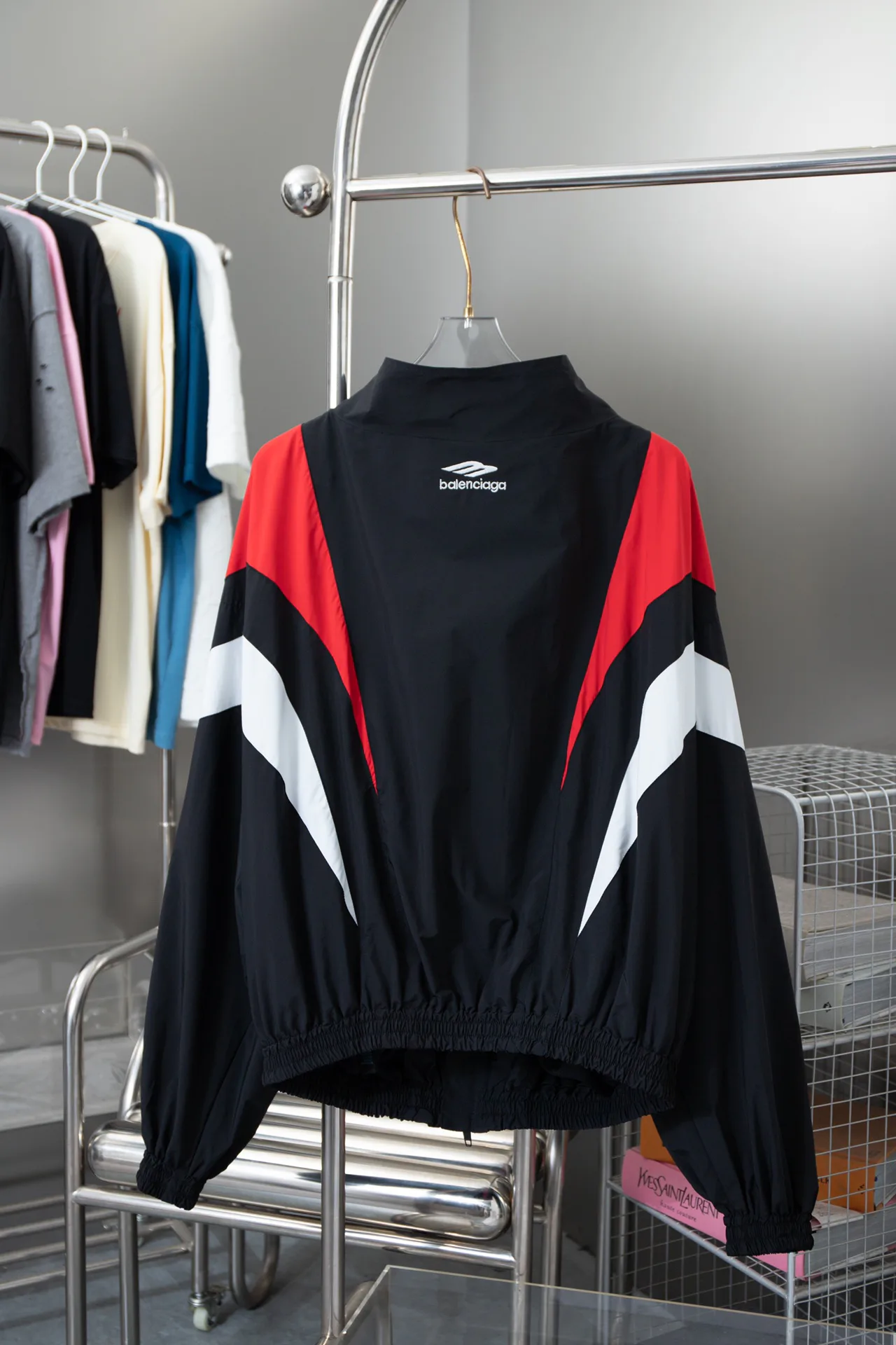 Куртки И Пуховики Мужские Balenciaga 23399