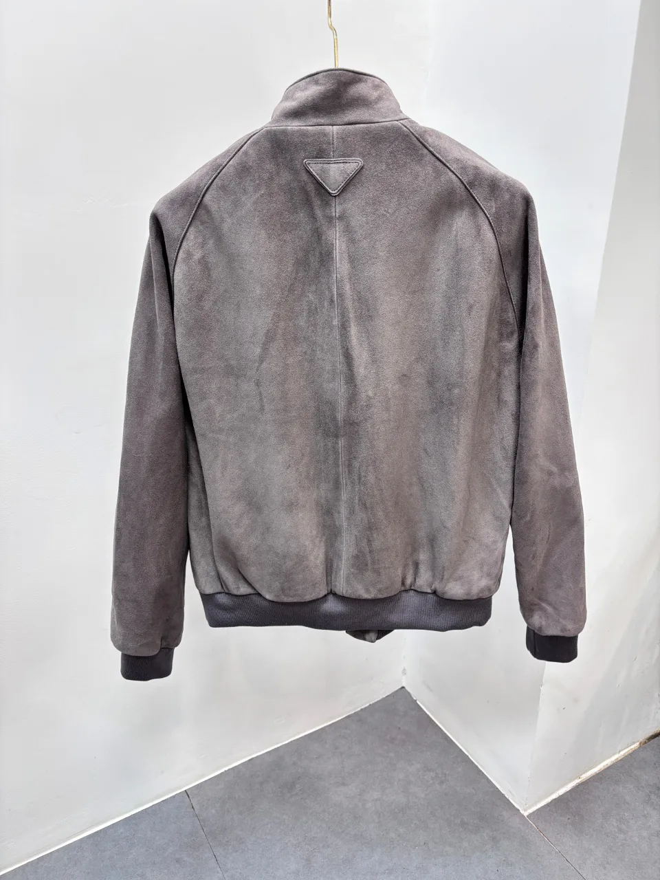 Кожаные Куртки И Дублёнки Мужские Prada 1626183