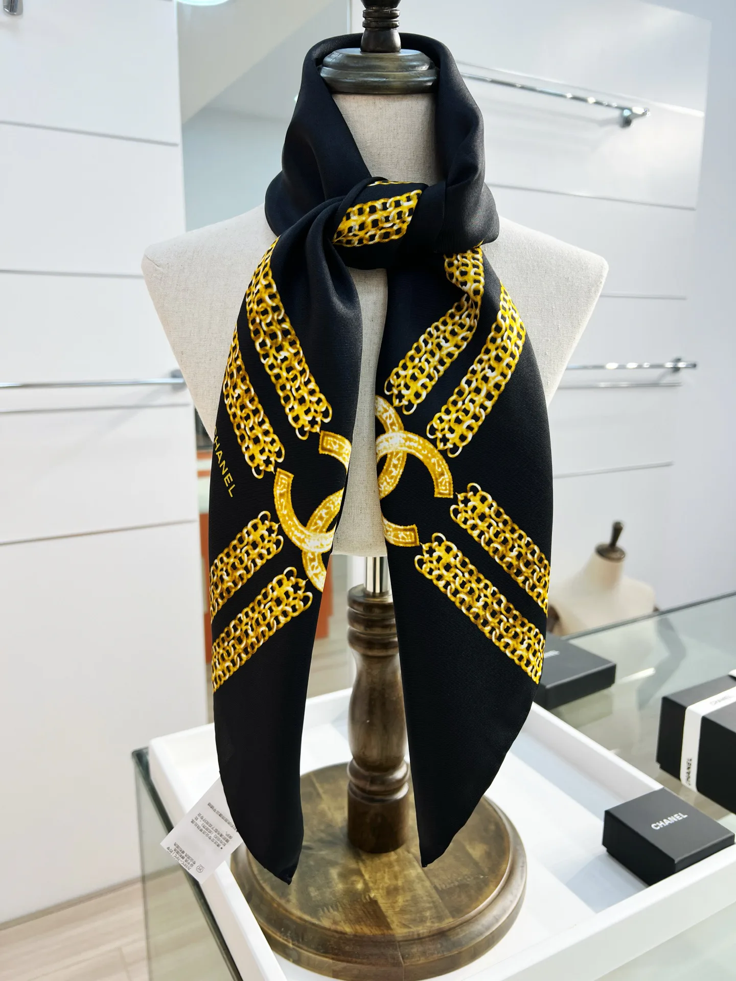 Платки Chanel 11616368