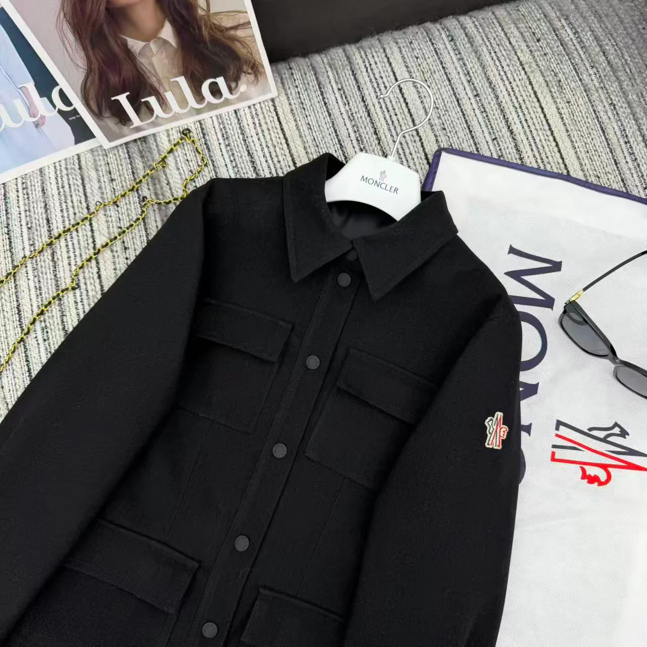Куртки И Пуховики Женские Moncler 2600348
