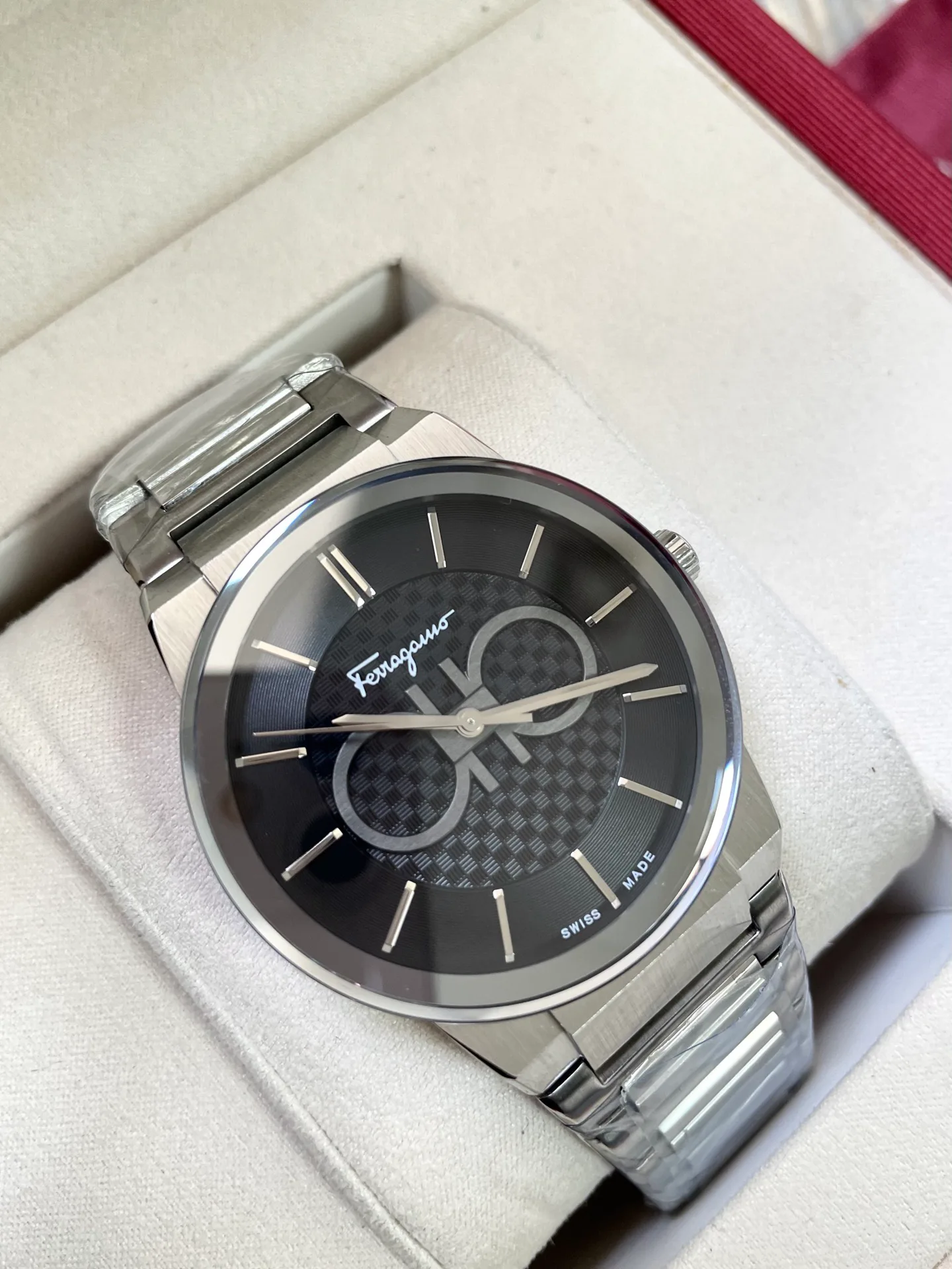 Часы Женские Salvatore Ferragamo 514127