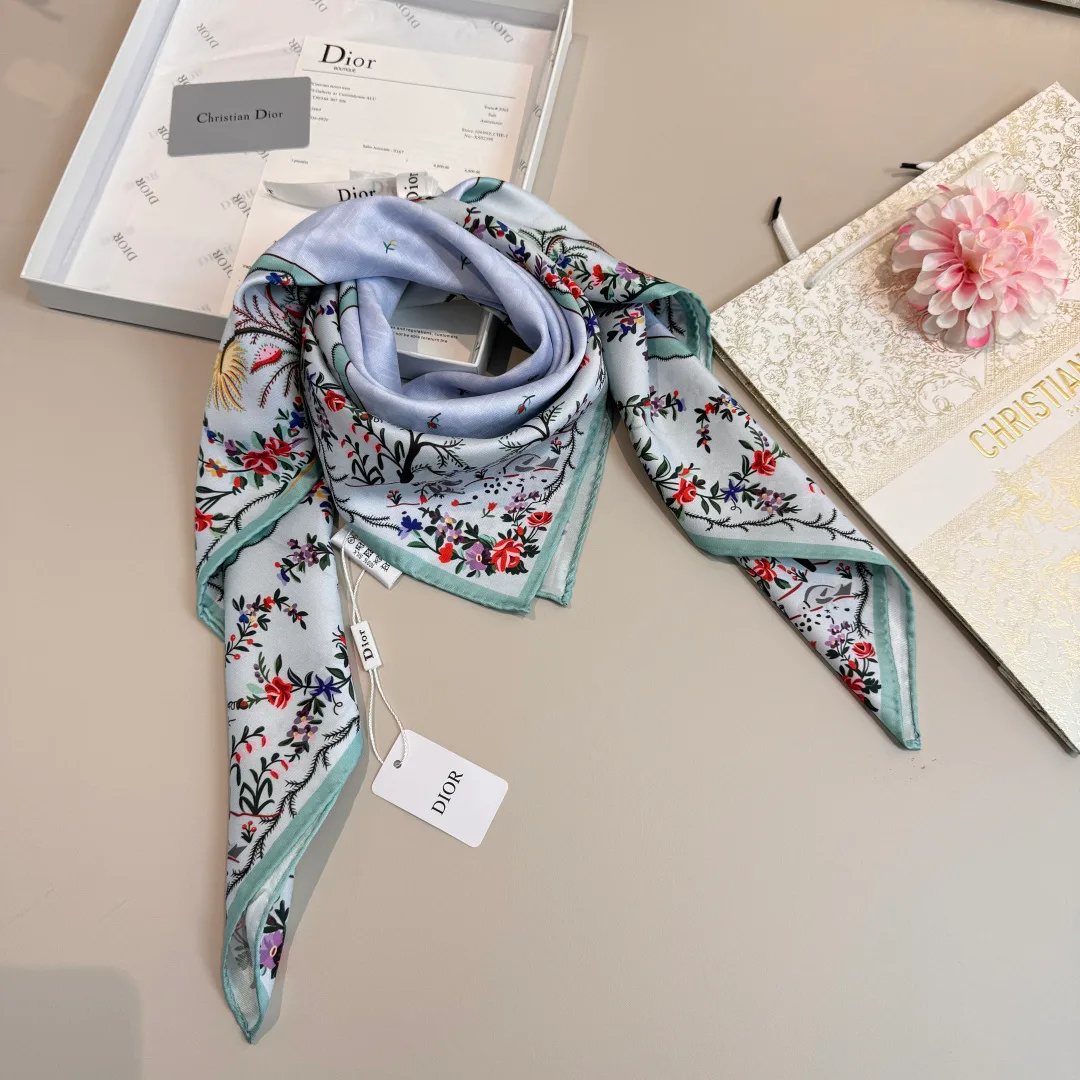 Платки Christian Dior 14627936