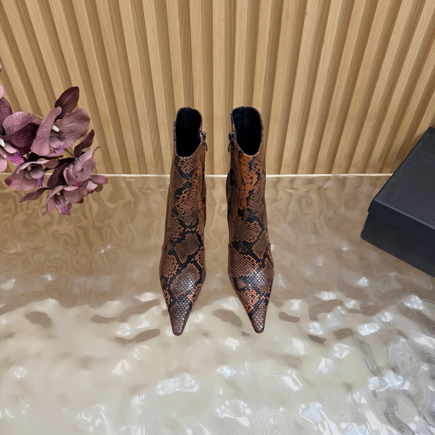 Ботильоны Женские Saint Laurent 18676716