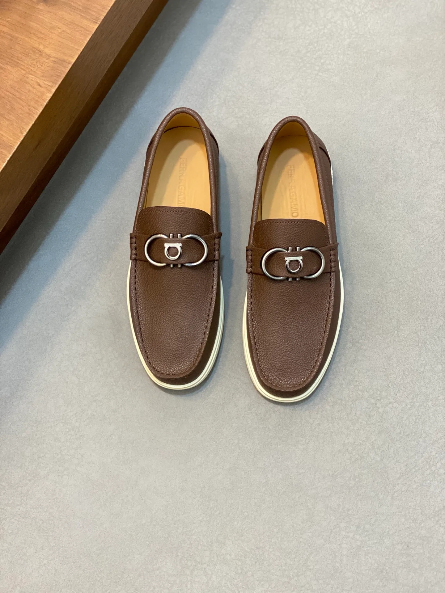 Лоферы И Туфли Мужские Salvatore Ferragamo 10615097