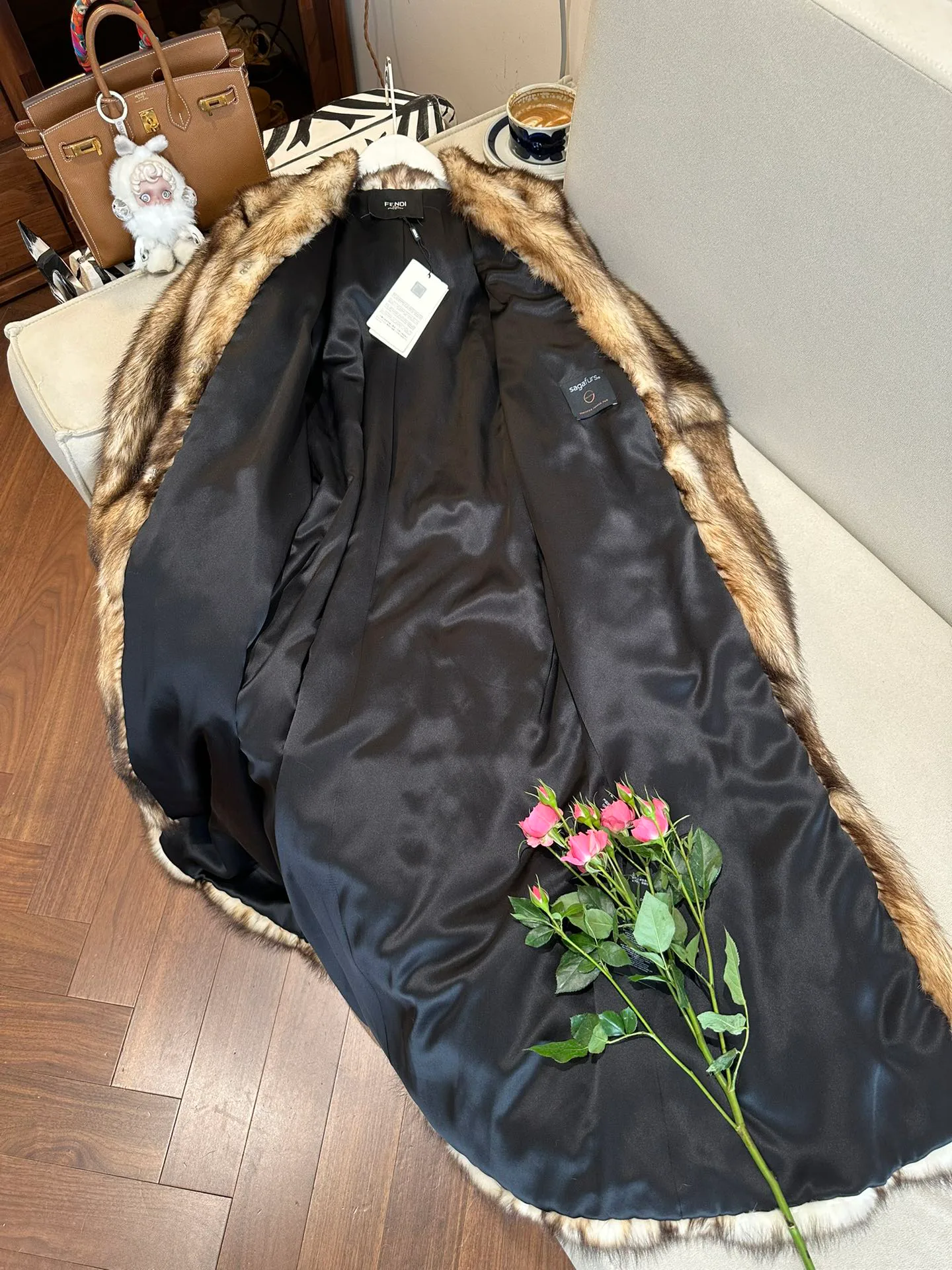 Шубы Женские Fendi 560921