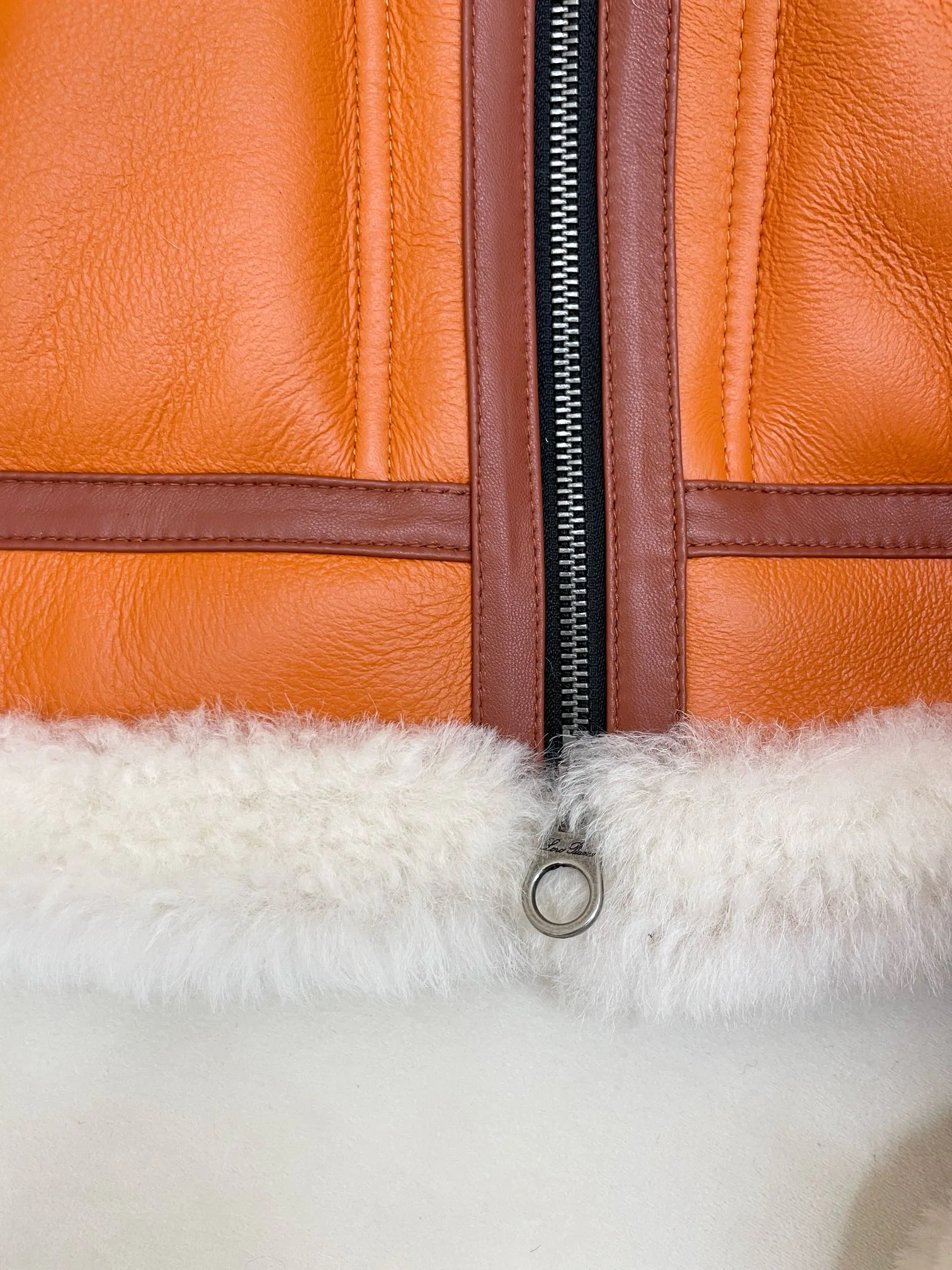 Кожаные Куртки И Дублёнки Женские Loro Piana 19684878