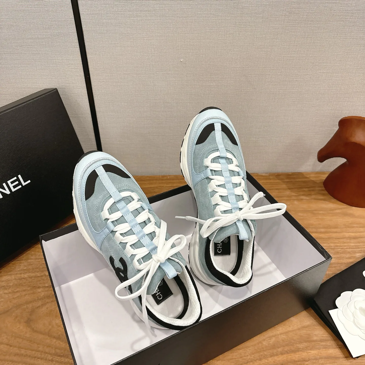 Кроссовки Женские Chanel 348740