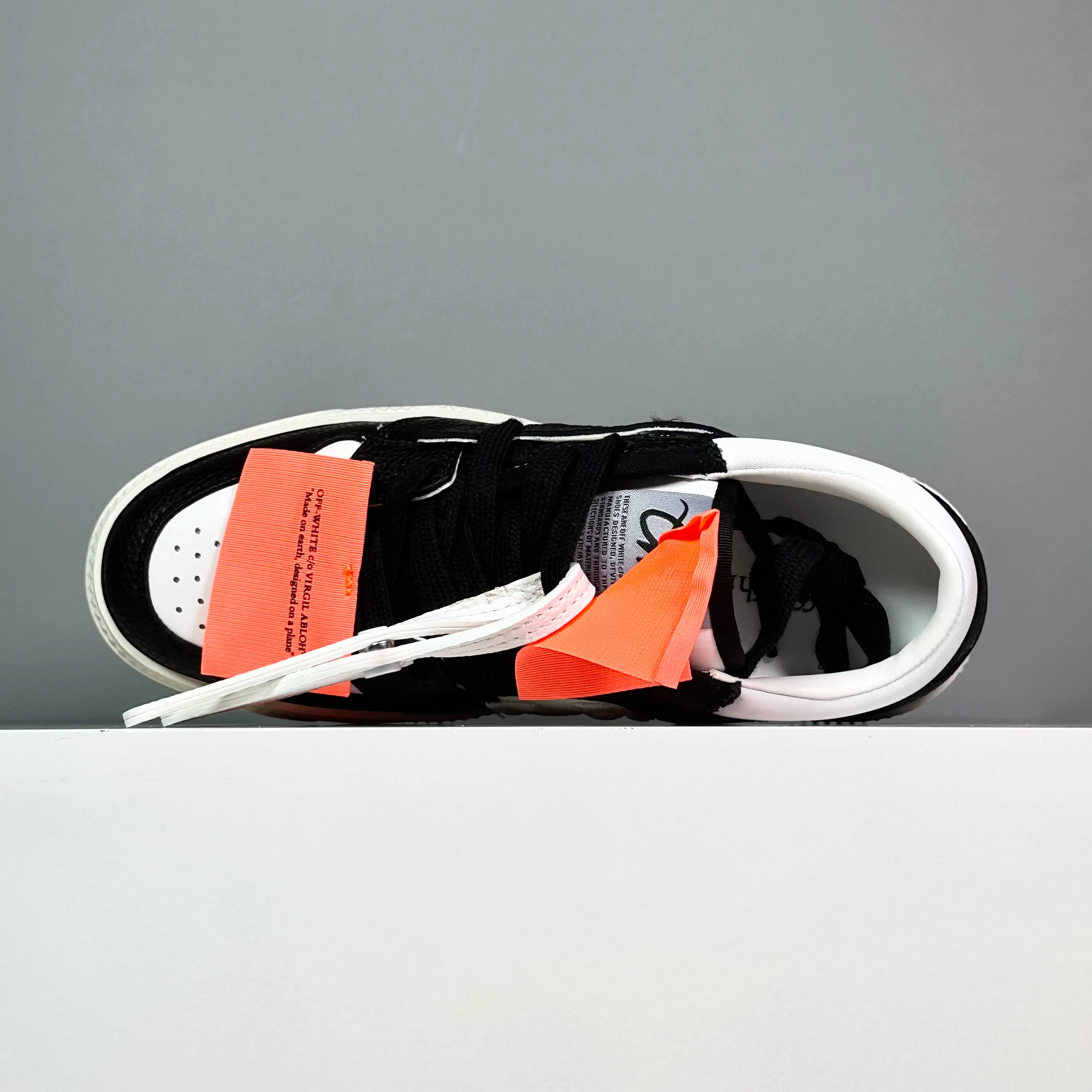 Кроссовки Женские Off-White 18039069