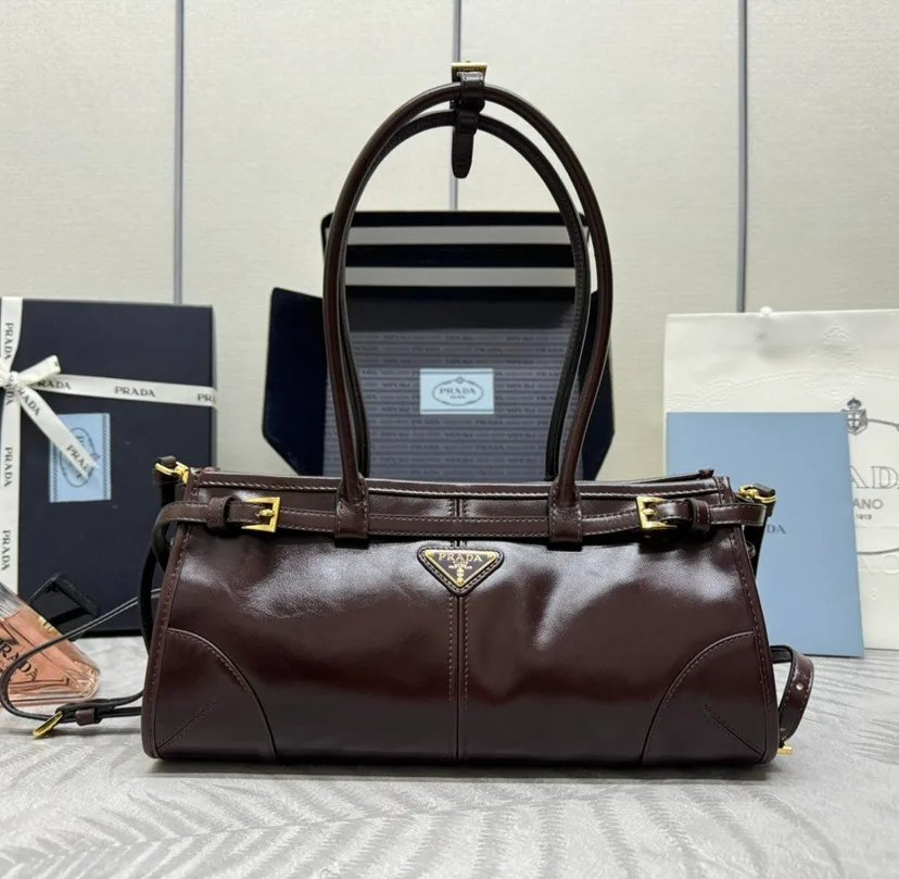 Классические Сумки Женские Prada 11462506