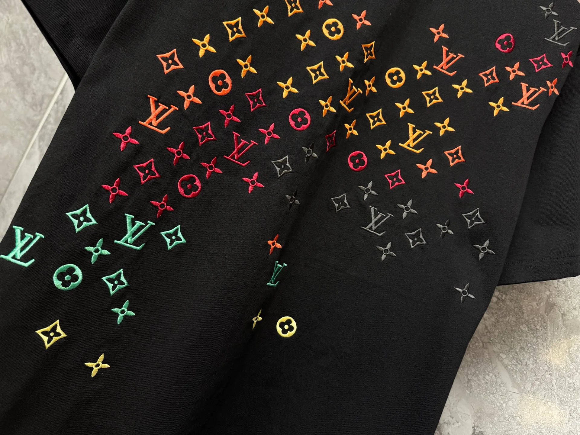 Футболки Женские Louis Vuitton 1880048