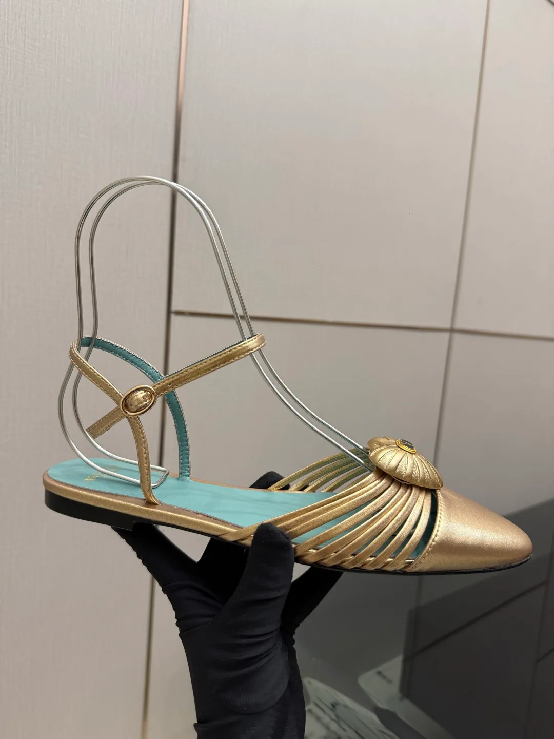 Босоножки Женские Valentino 18598097