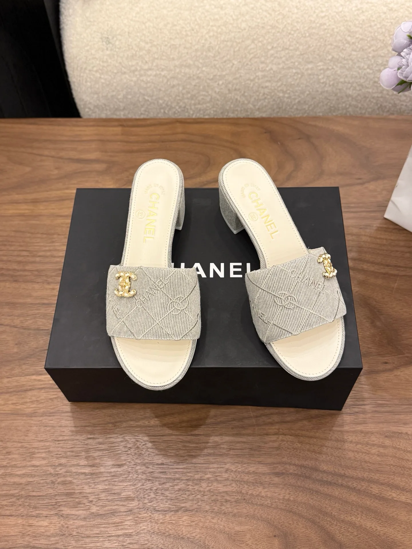 Сандалии Женские Chanel 11559214
