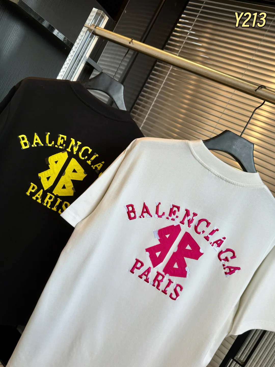 Футболки Женские Balenciaga 741957