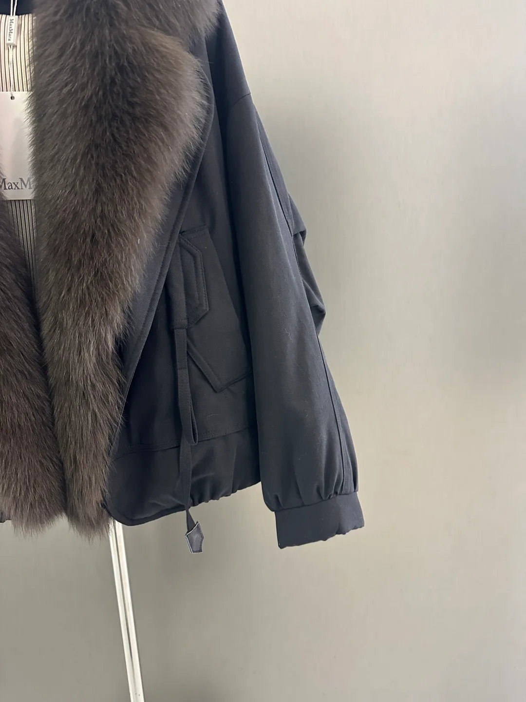 Куртки И Пуховики Женские Max Mara 550740