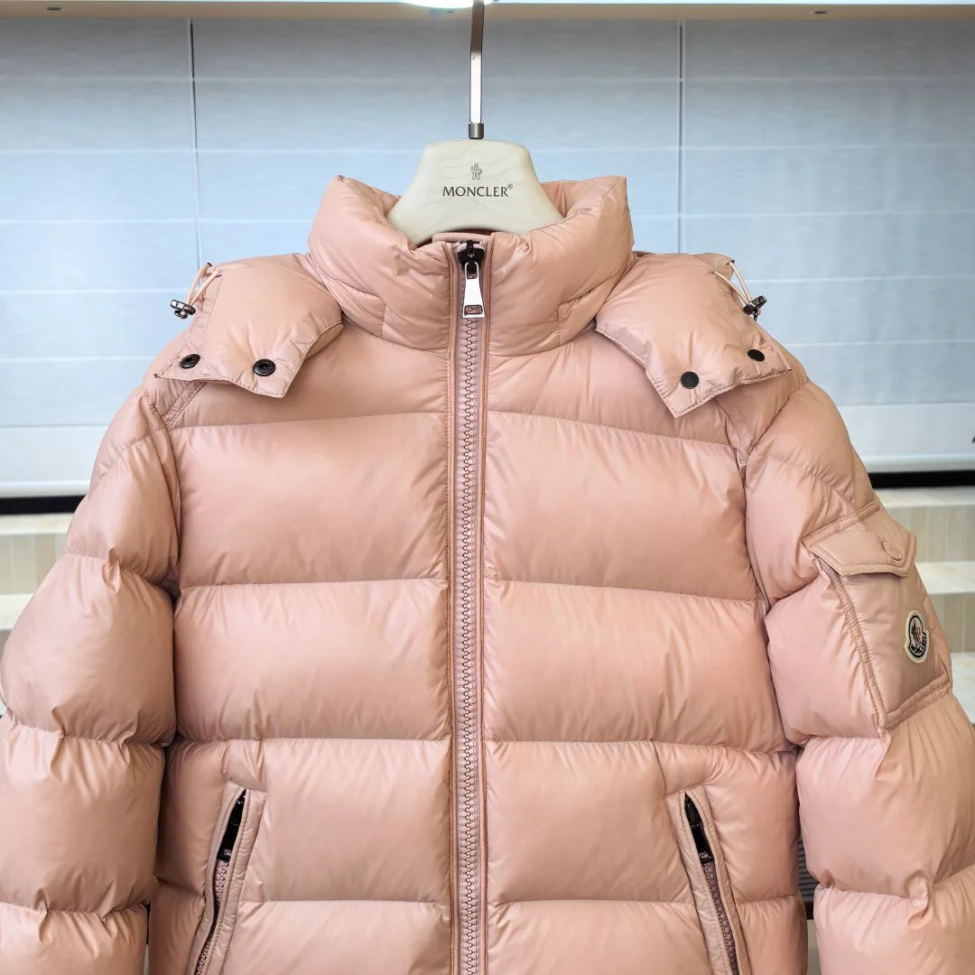 Куртки И Пуховики Женские Moncler 19311173