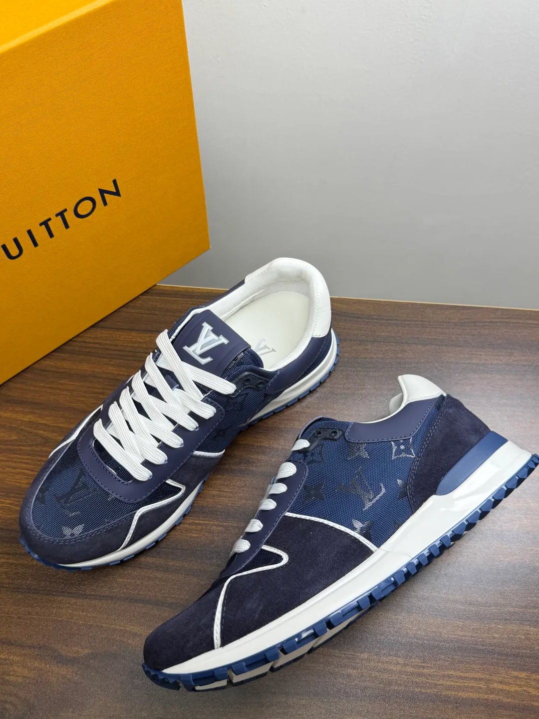 Кроссовки Мужские Louis Vuitton 20143426