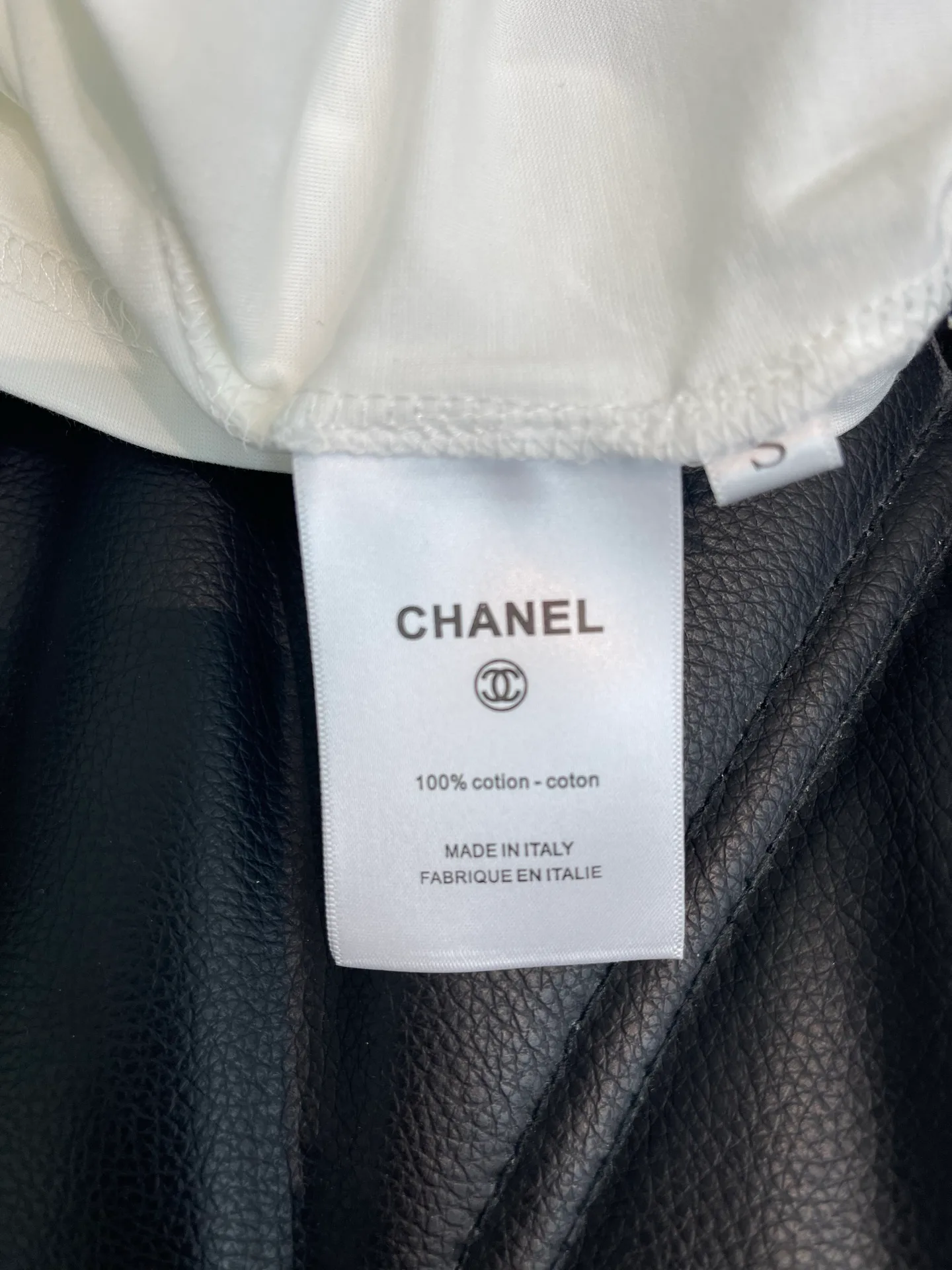 Футболки Женские Chanel 11569360