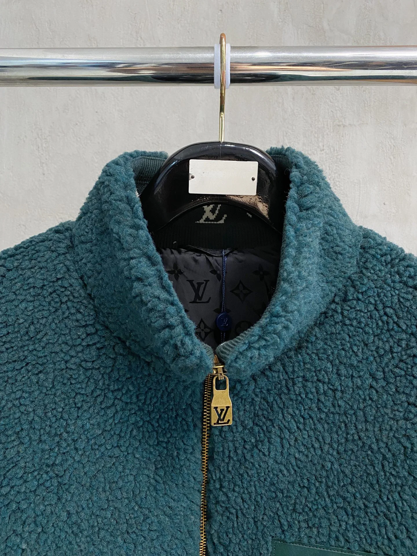 Куртки И Пуховики Женские Louis Vuitton 243813