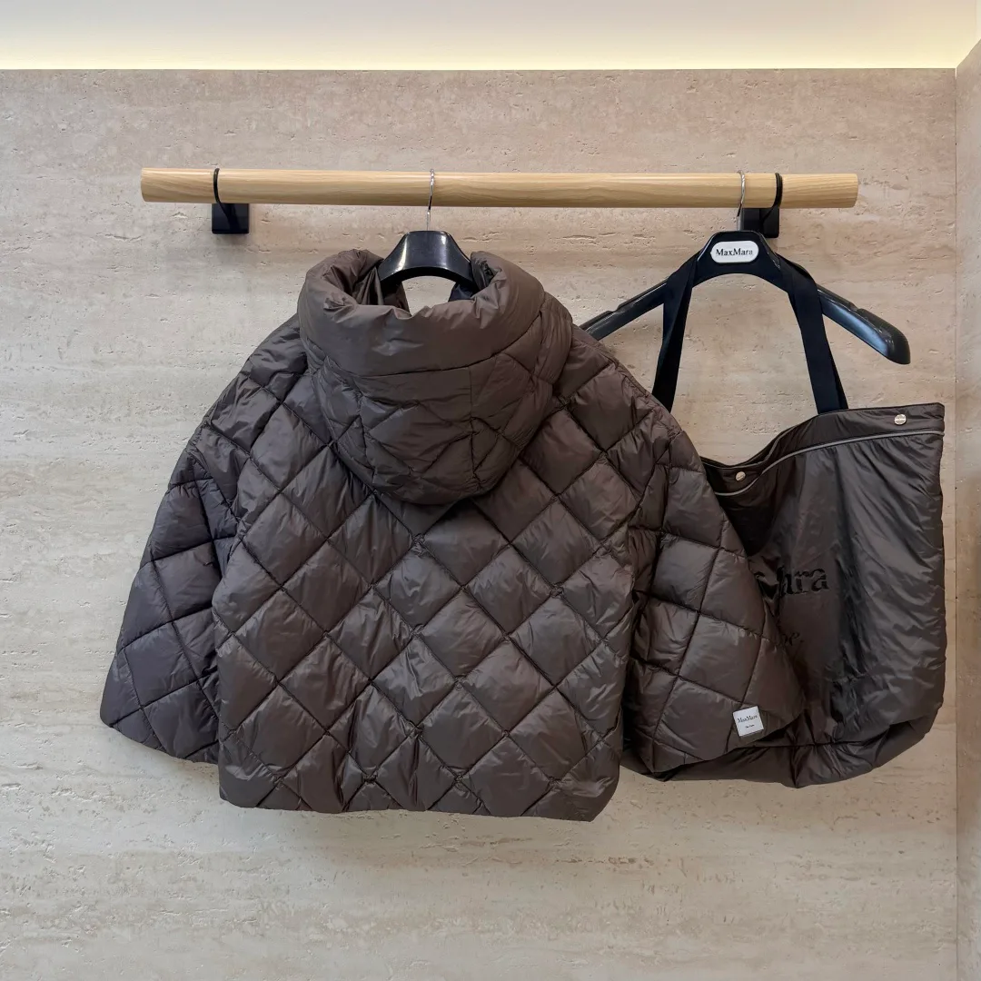 Куртки И Пуховики Женские Max Mara 18639862