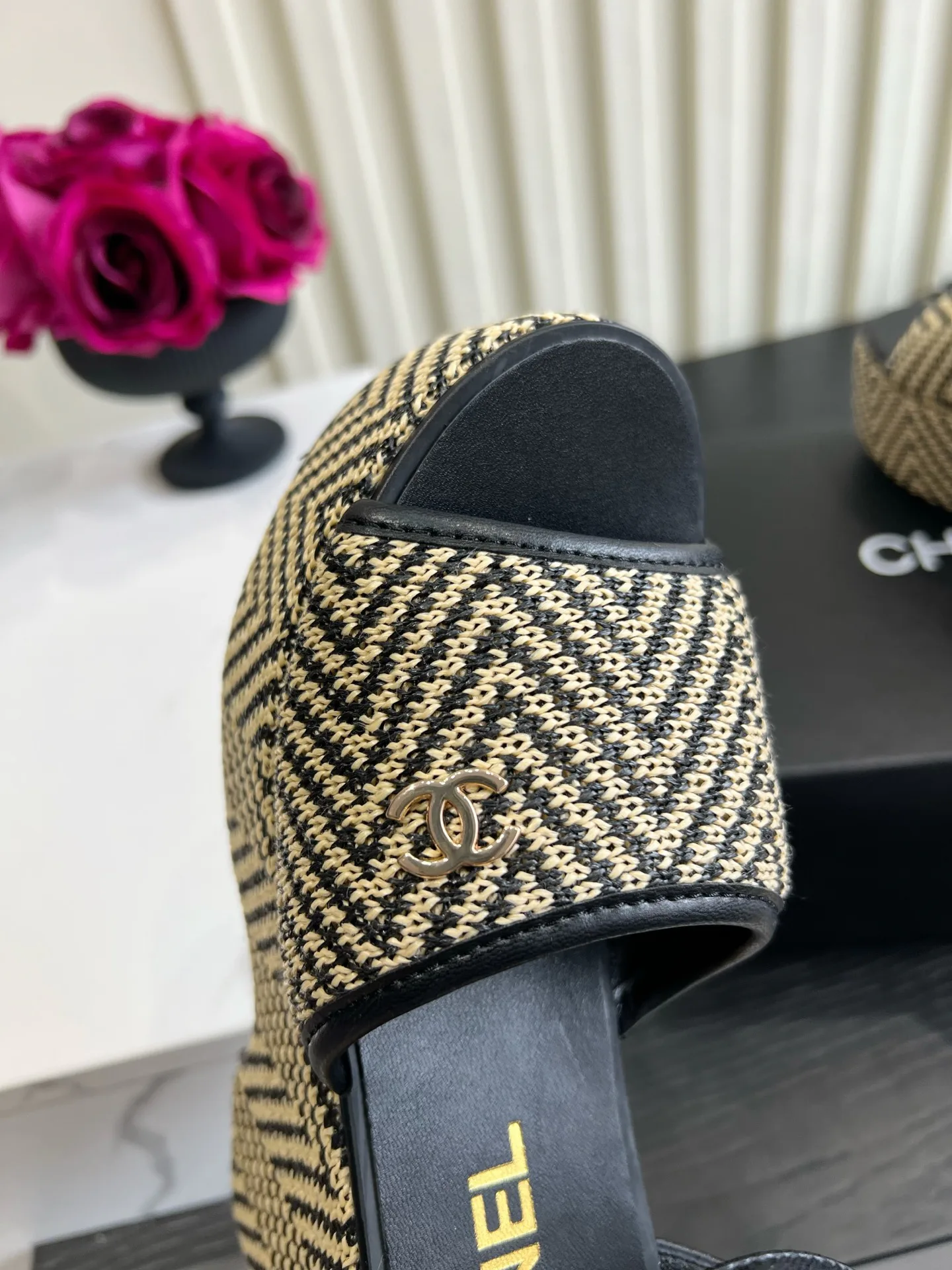 Босоножки Женские Chanel 16953560