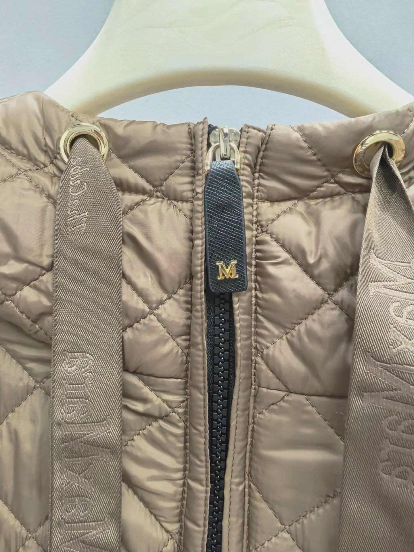 Куртки И Пуховики Женские Max Mara 18829068