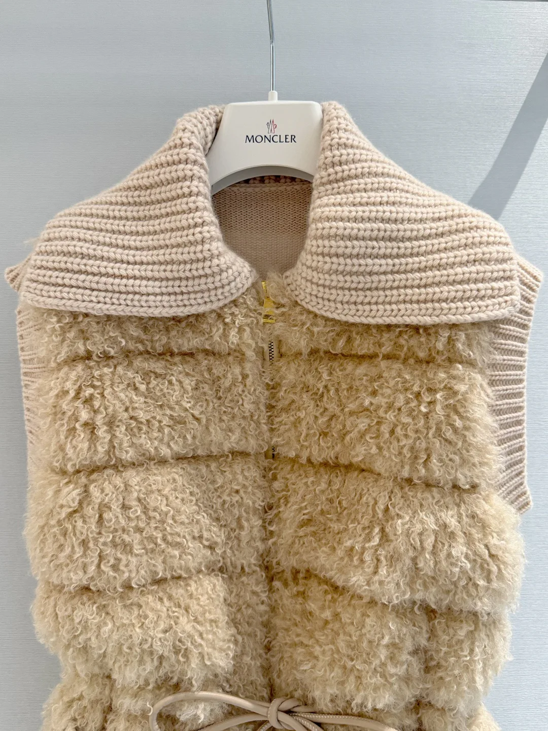 Жилеты Женские Moncler 18050005