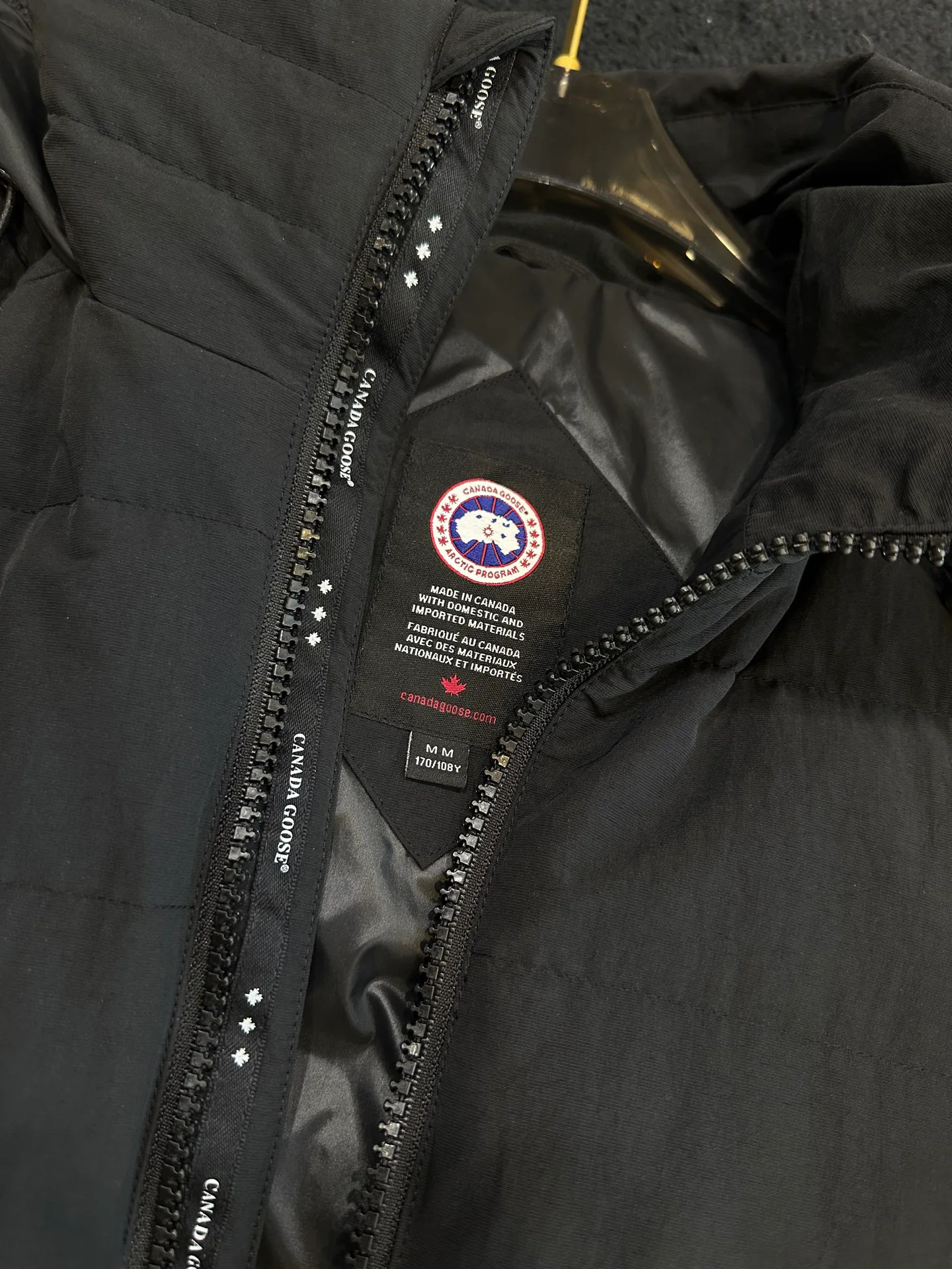 Куртки И Пуховики Мужские Canada Goose 1279512