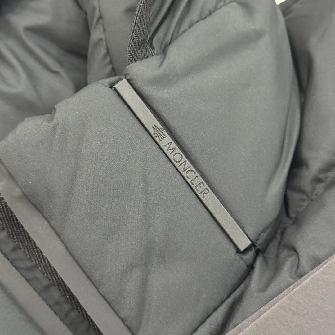 Жилеты Женские Moncler 18001989