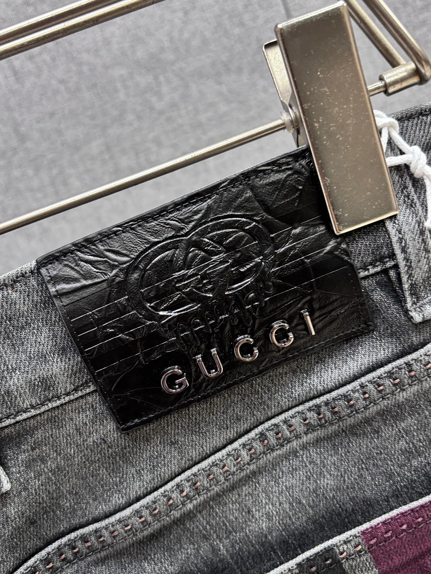 Джинсы Мужские Gucci 18097858