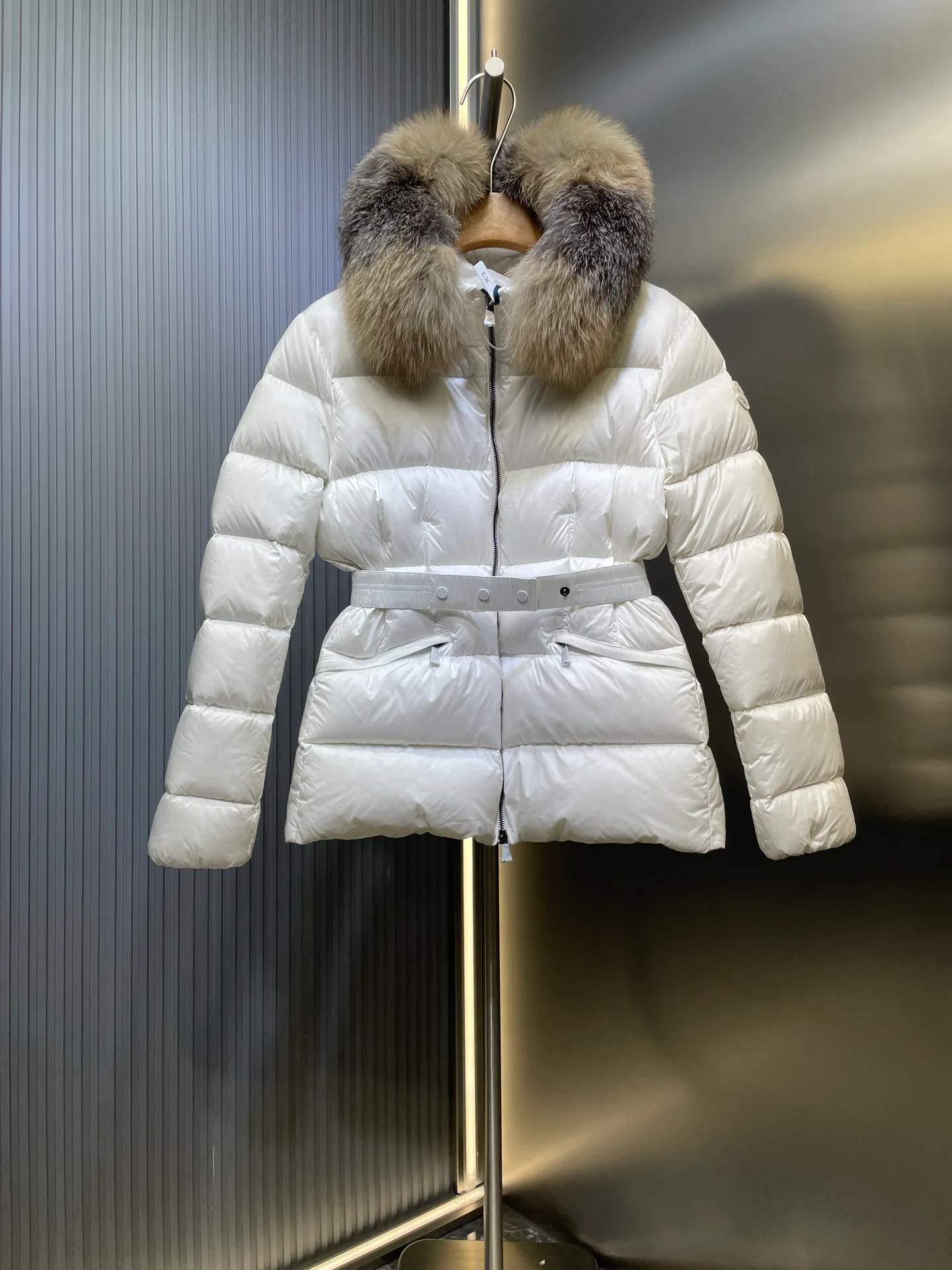 Куртки И Пуховики Женские Moncler 1041731