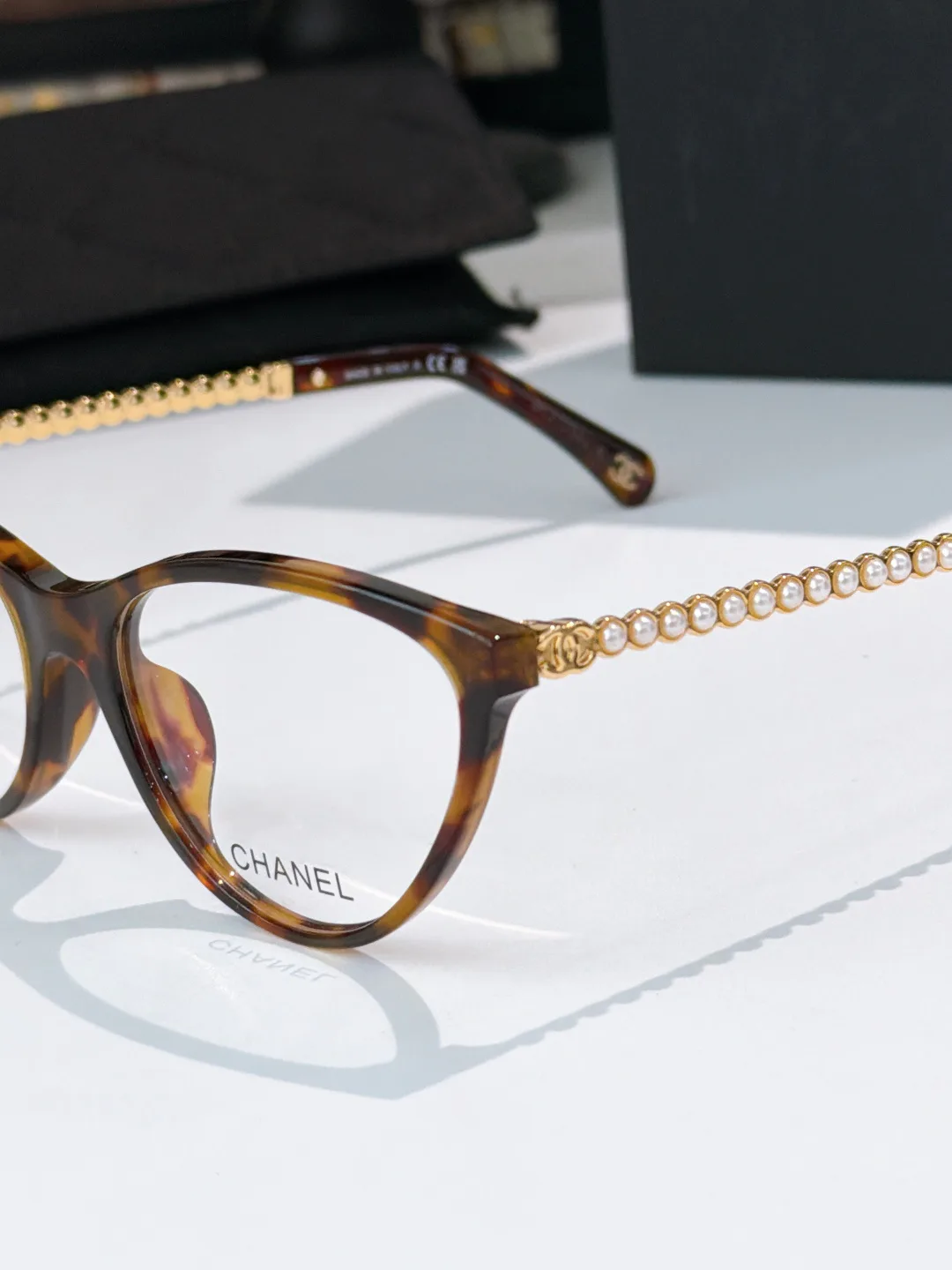 Очки Chanel 17624883