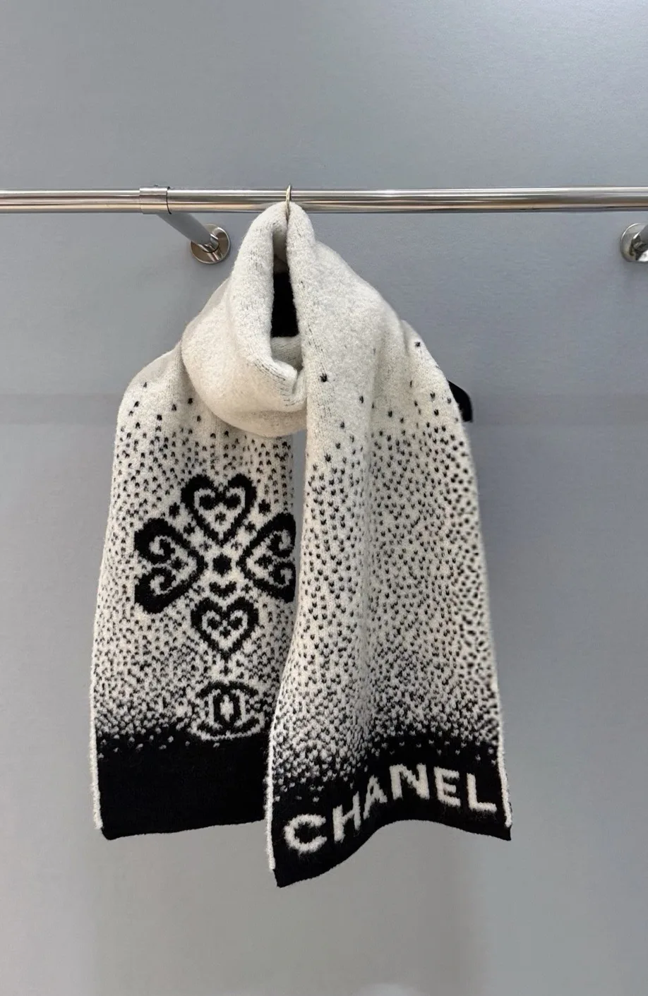 Шарфы Chanel 823985