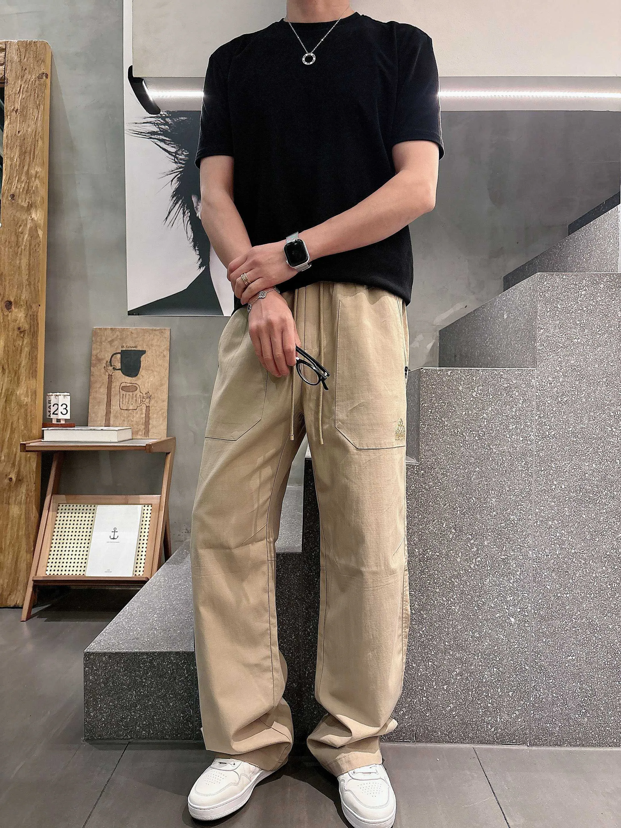 Брюки Мужские Louis Vuitton 13381217