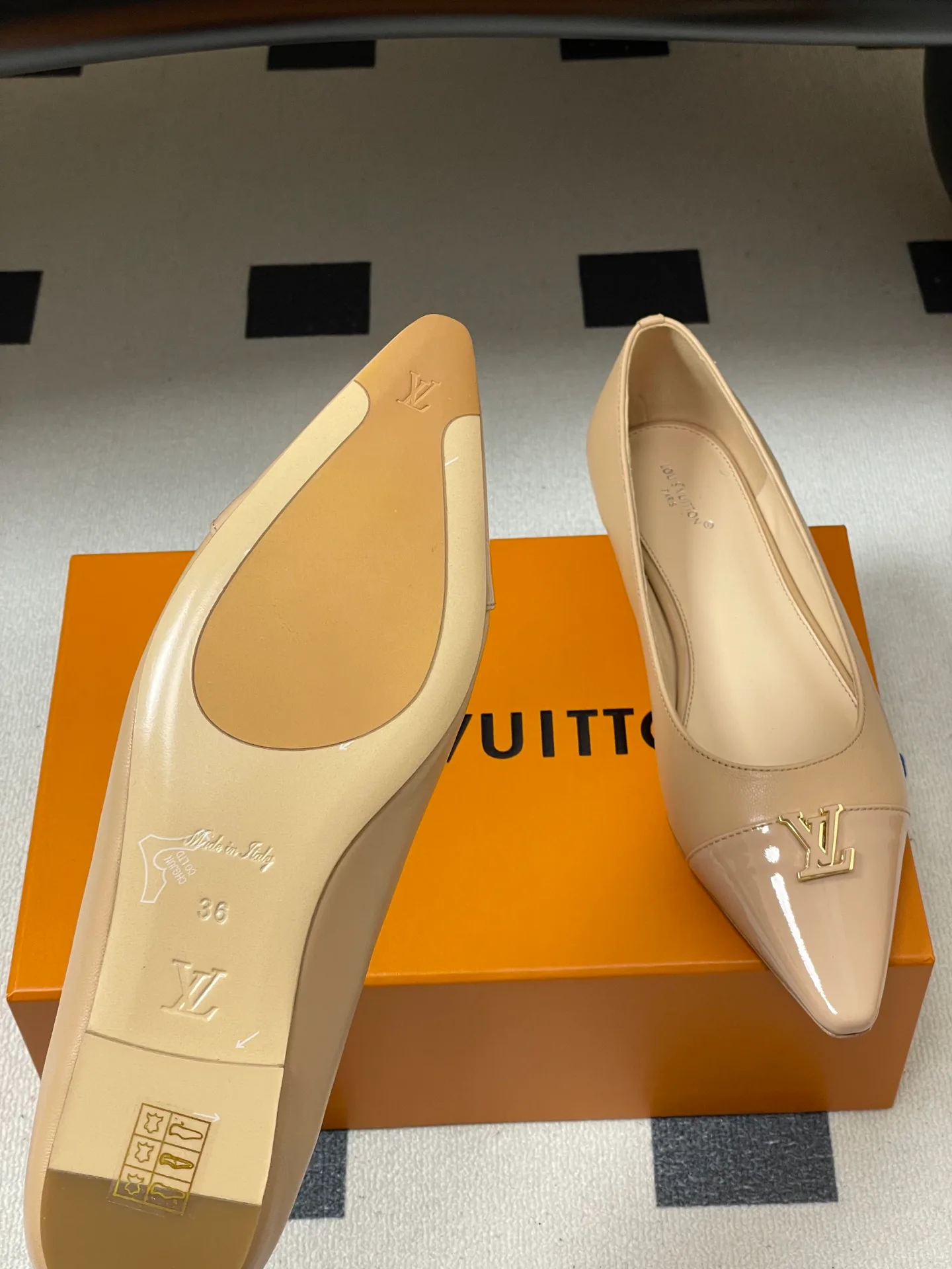 Туфли Женские Louis Vuitton 11628694