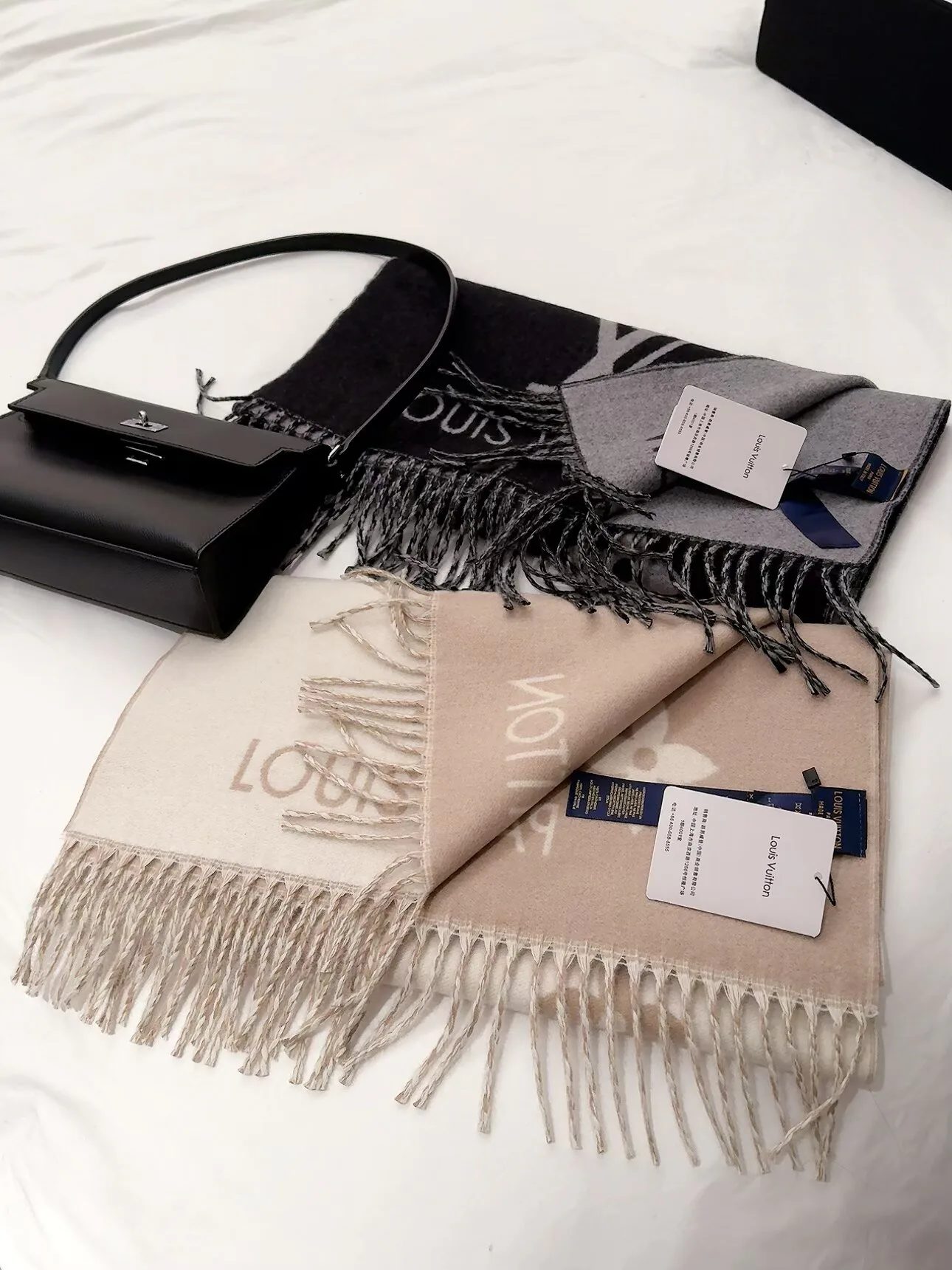 Шарфы Louis Vuitton 18450156