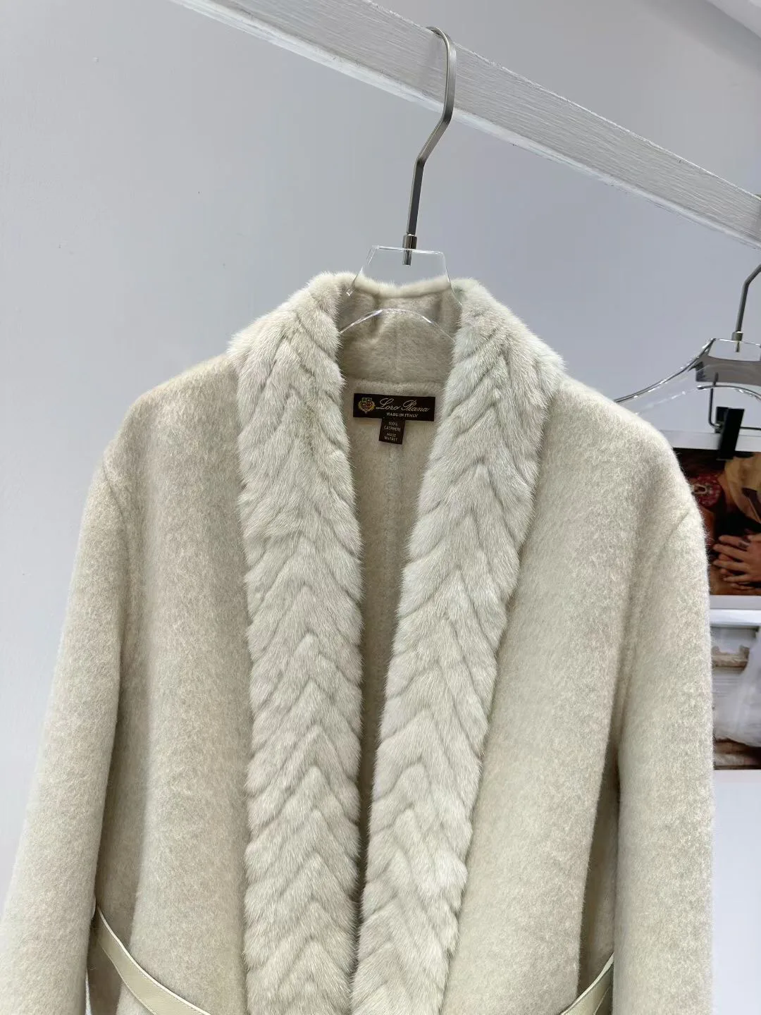 Пальто Женские Loro Piana 17933227