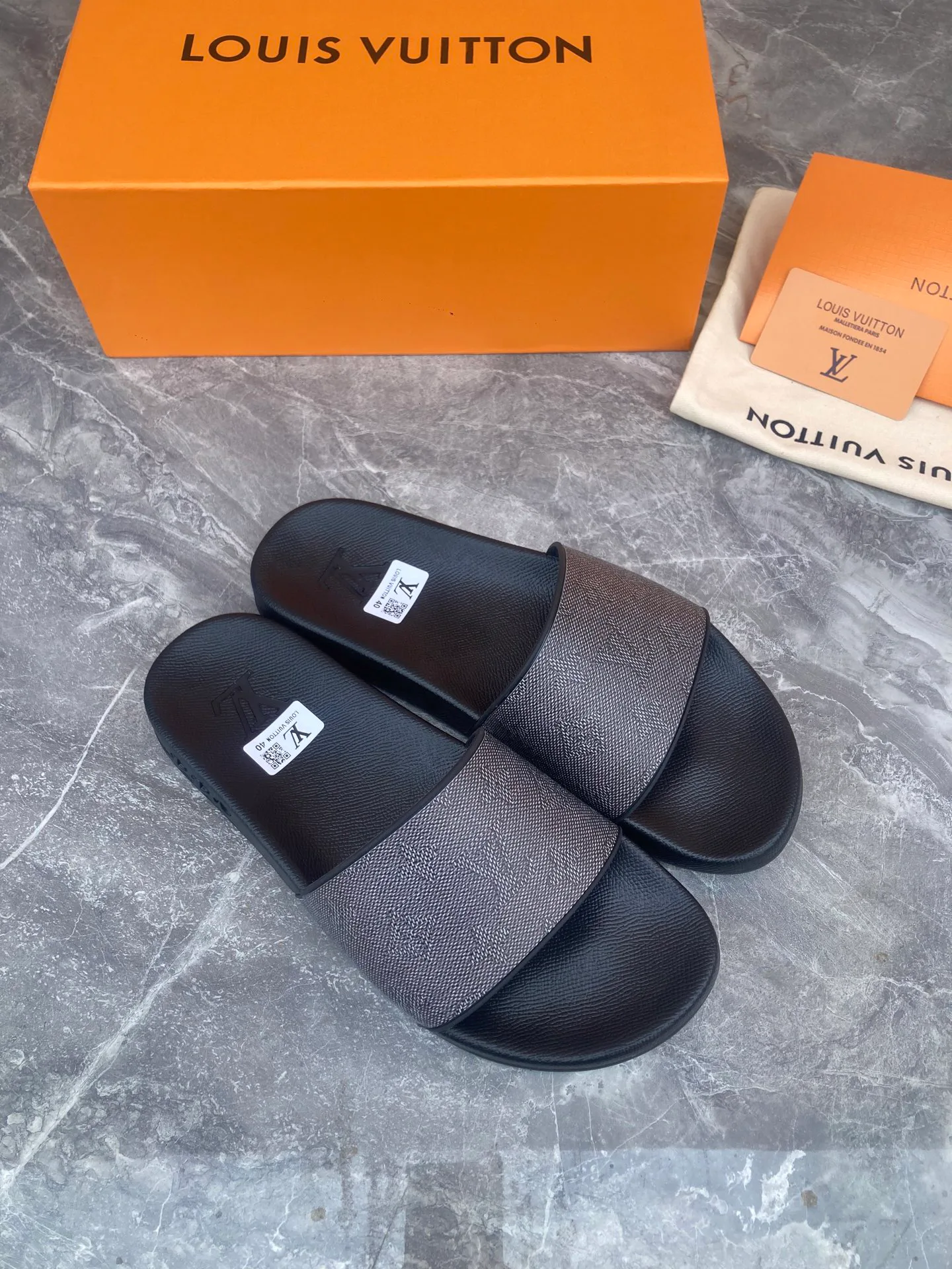 Шлепанцы Женские Louis Vuitton 5879848