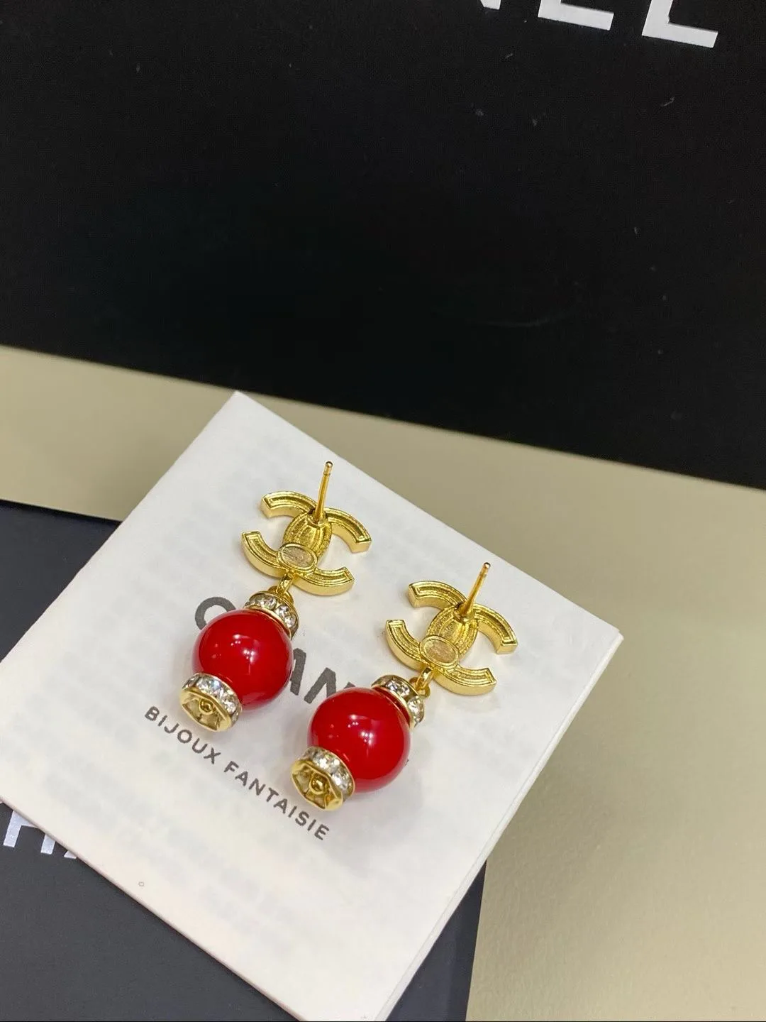 Бижутерия Chanel 11750576