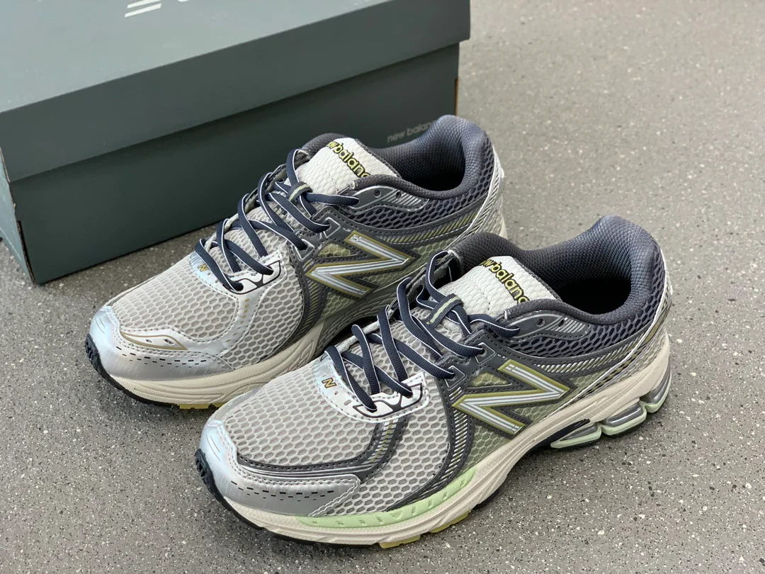 Кроссовки Женские New Balance 12921885