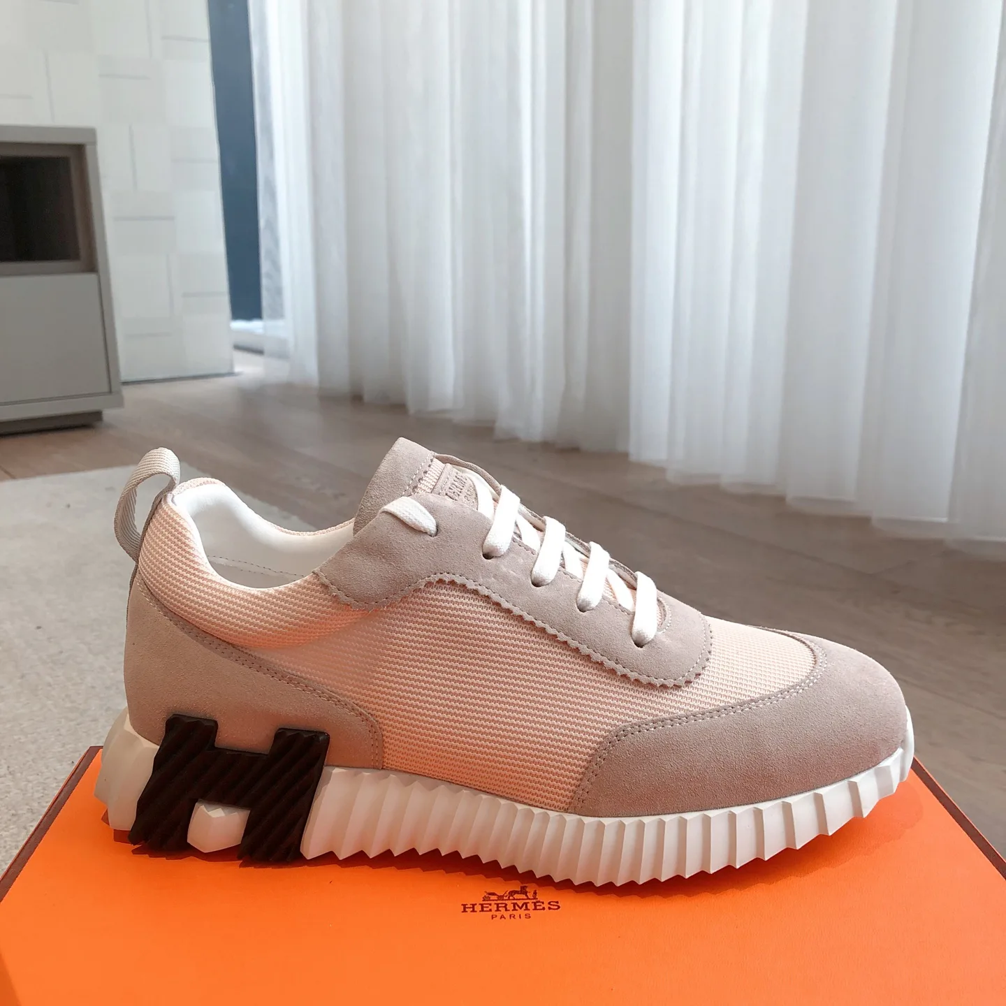 Кроссовки Женские Hermes 1154409