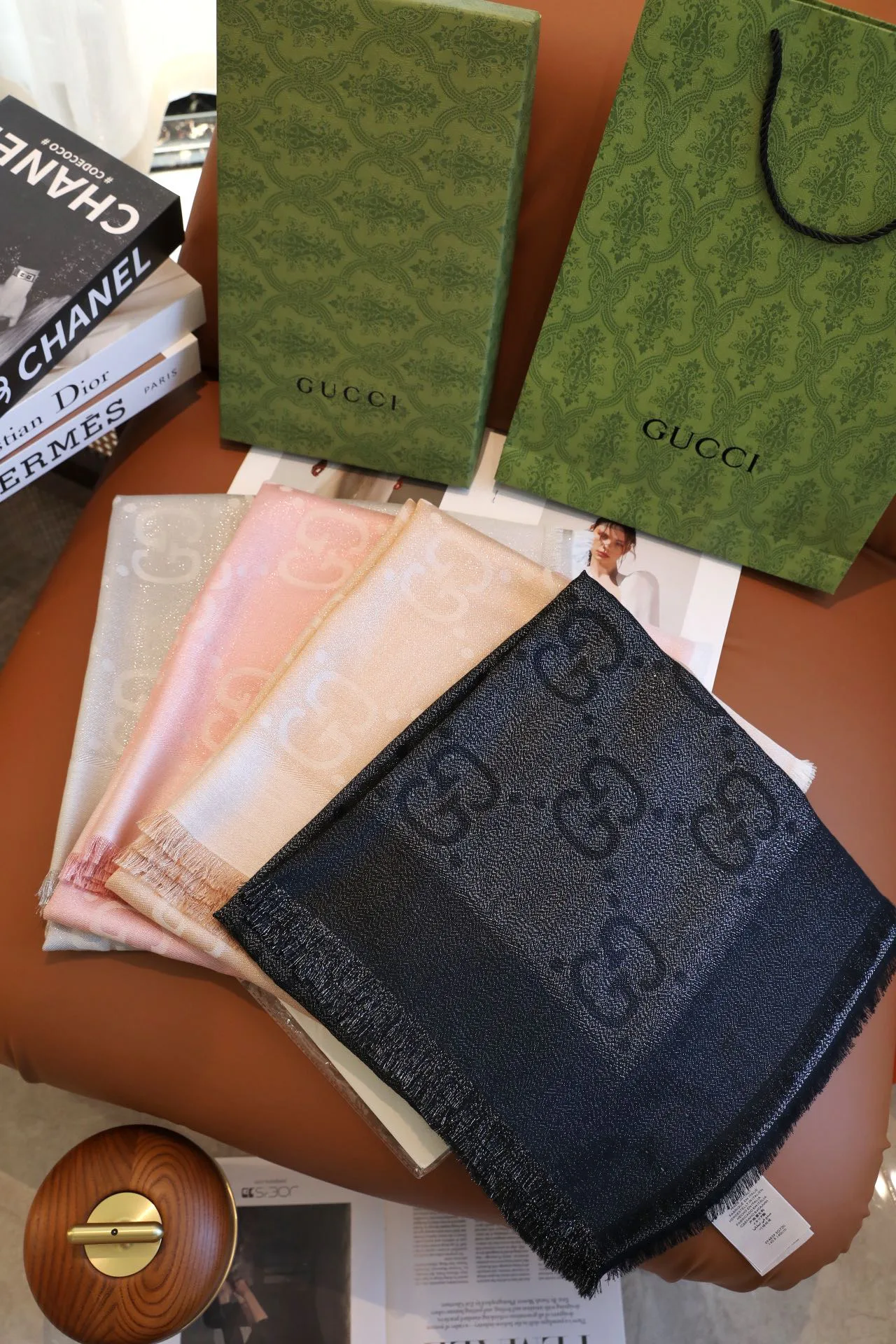 Шарфы Gucci 13478485