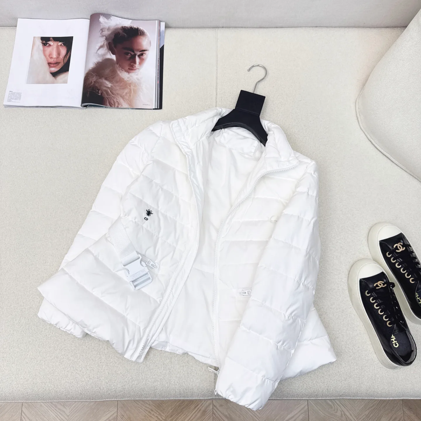 Куртки И Пуховики Женские Christian Dior 3660285