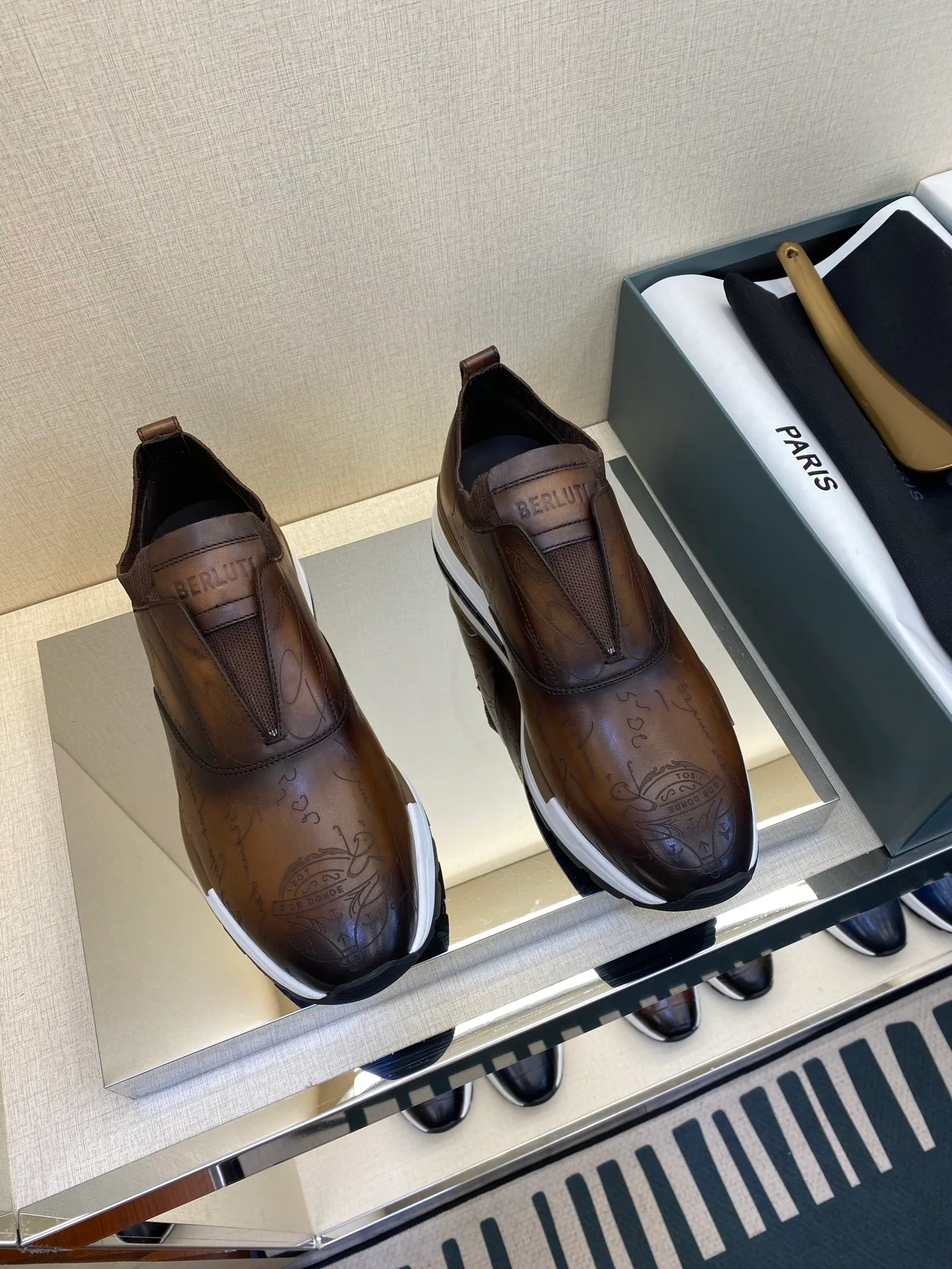 Кроссовки Мужские Berluti 17971891