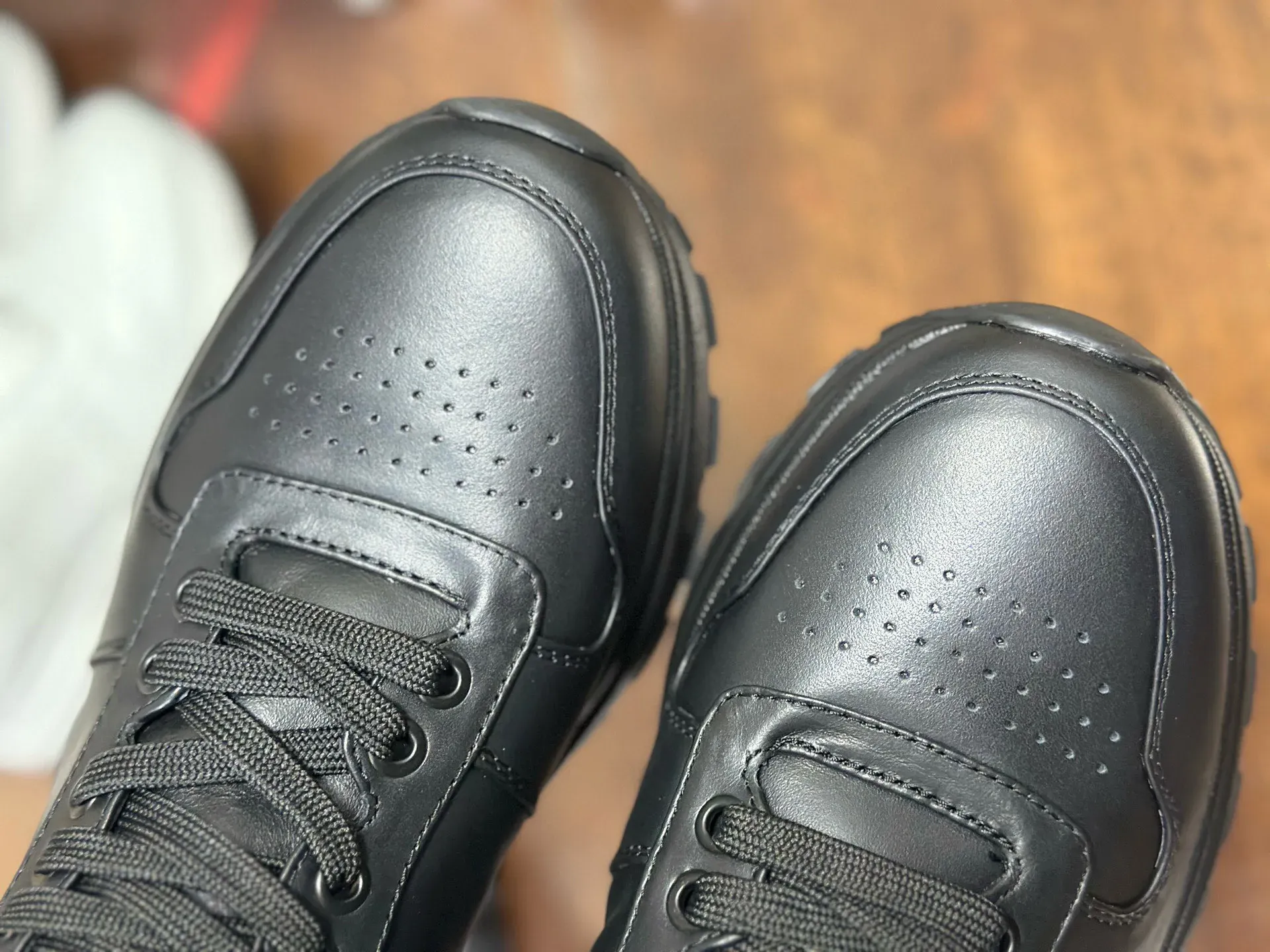 Кроссовки Мужские Prada 4193316