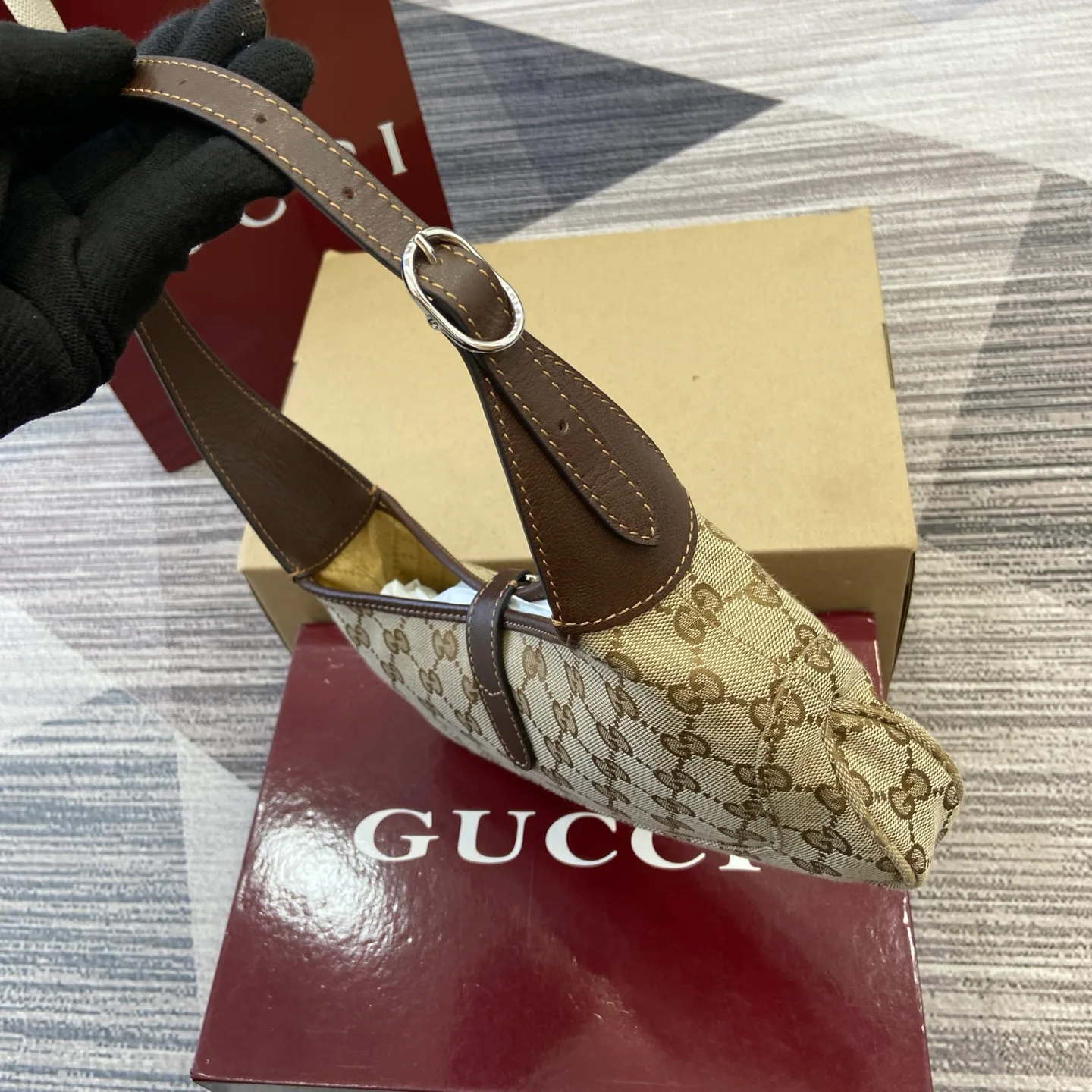 Клатчи Женские Gucci 691378