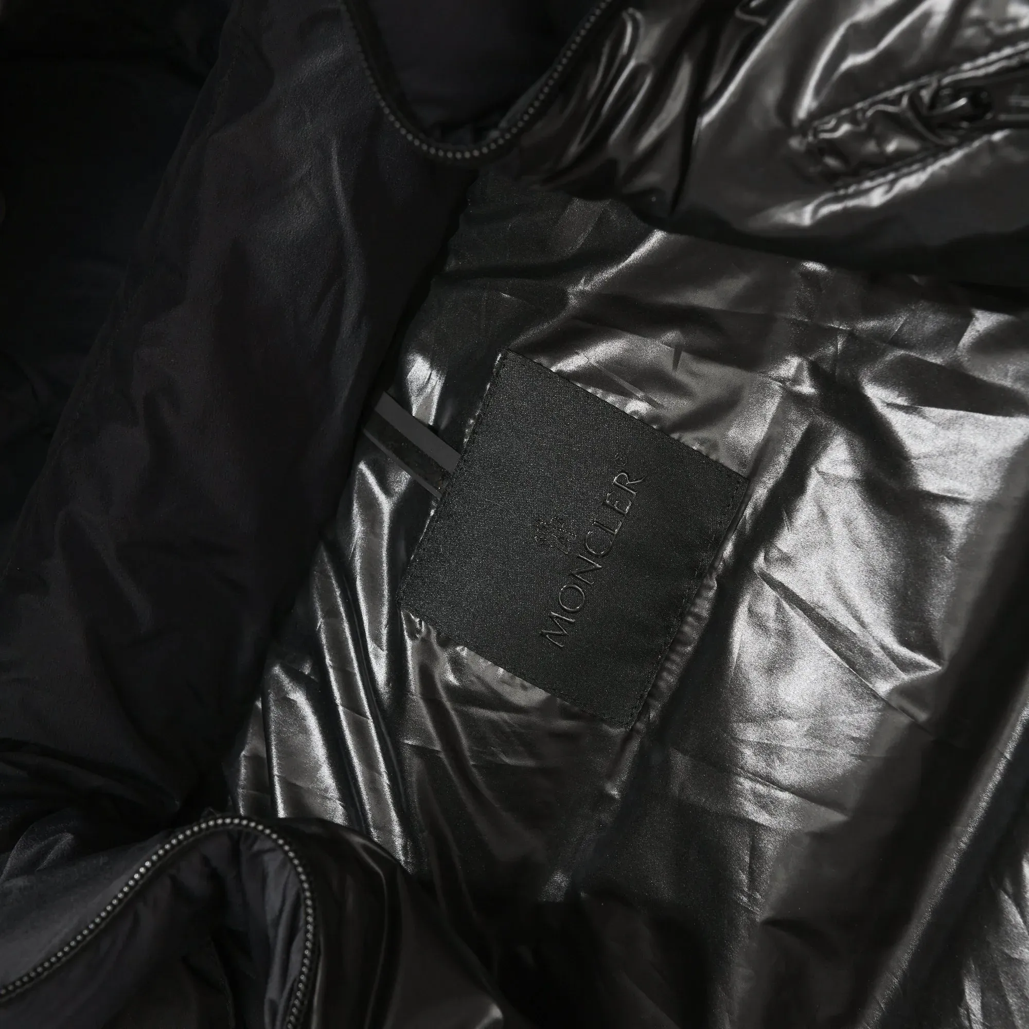 Куртки И Пуховики Женские Moncler 817107