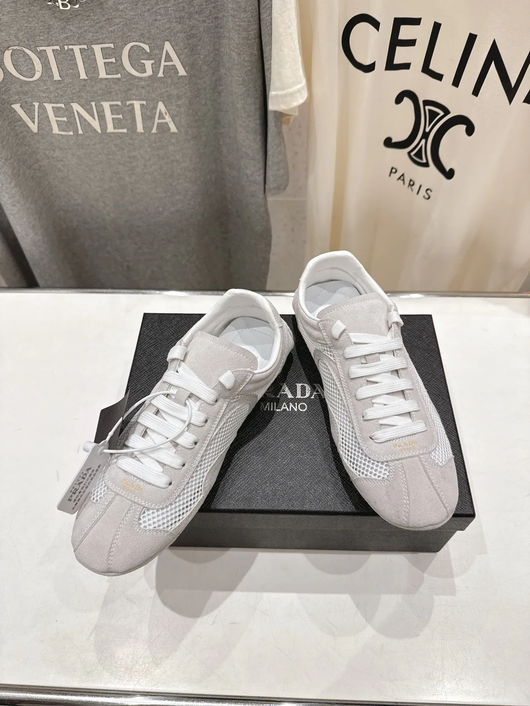 Кроссовки Женские Prada 11131880